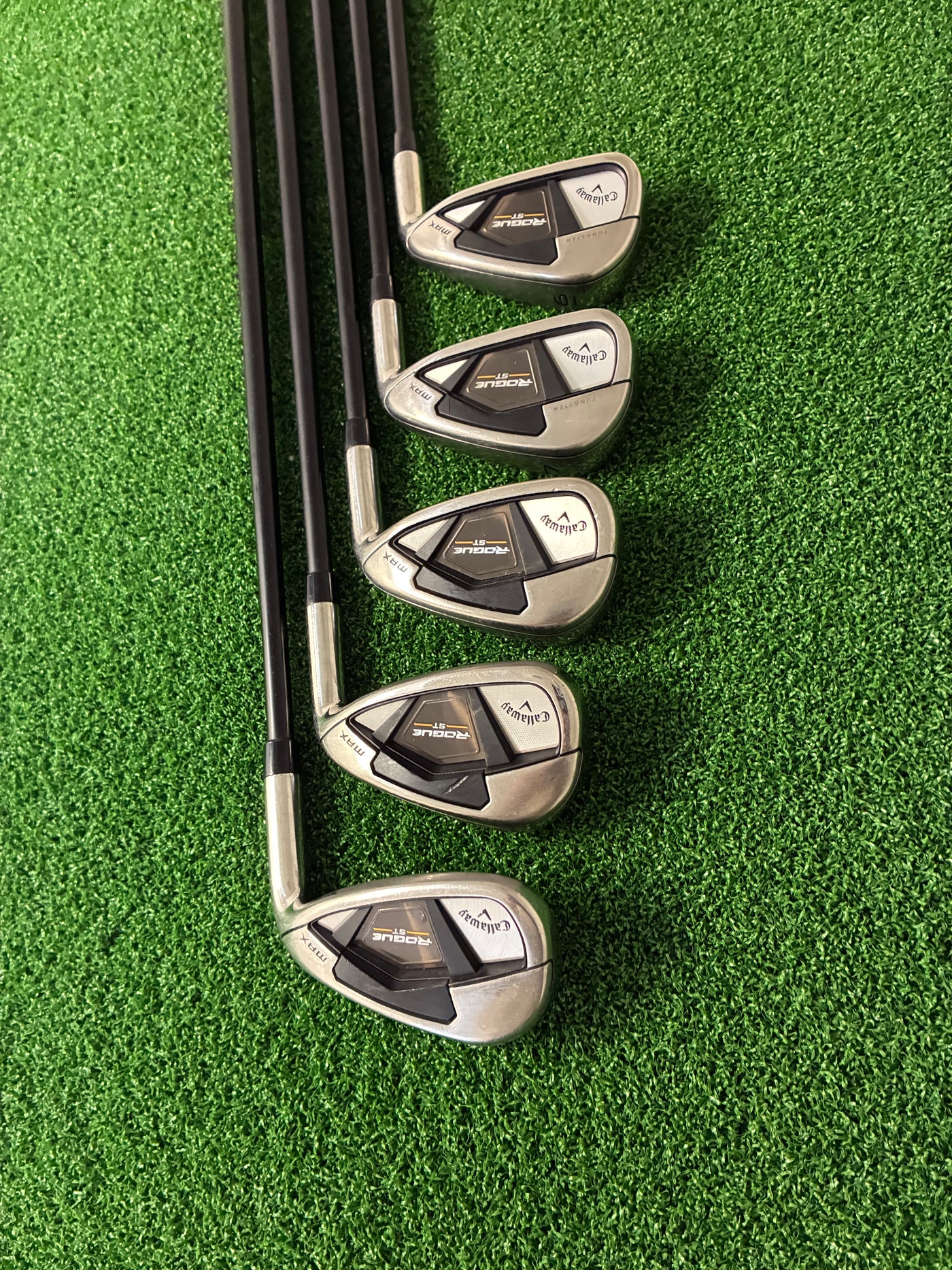 Callaway Rogue ST Max 6-PW  (Regular)