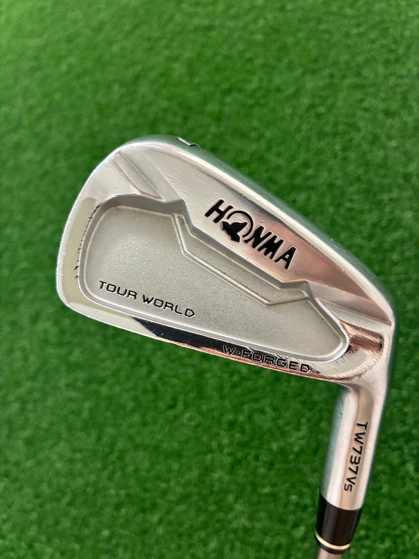 Honma Tour World TW737VS 5-PW (Stiff)