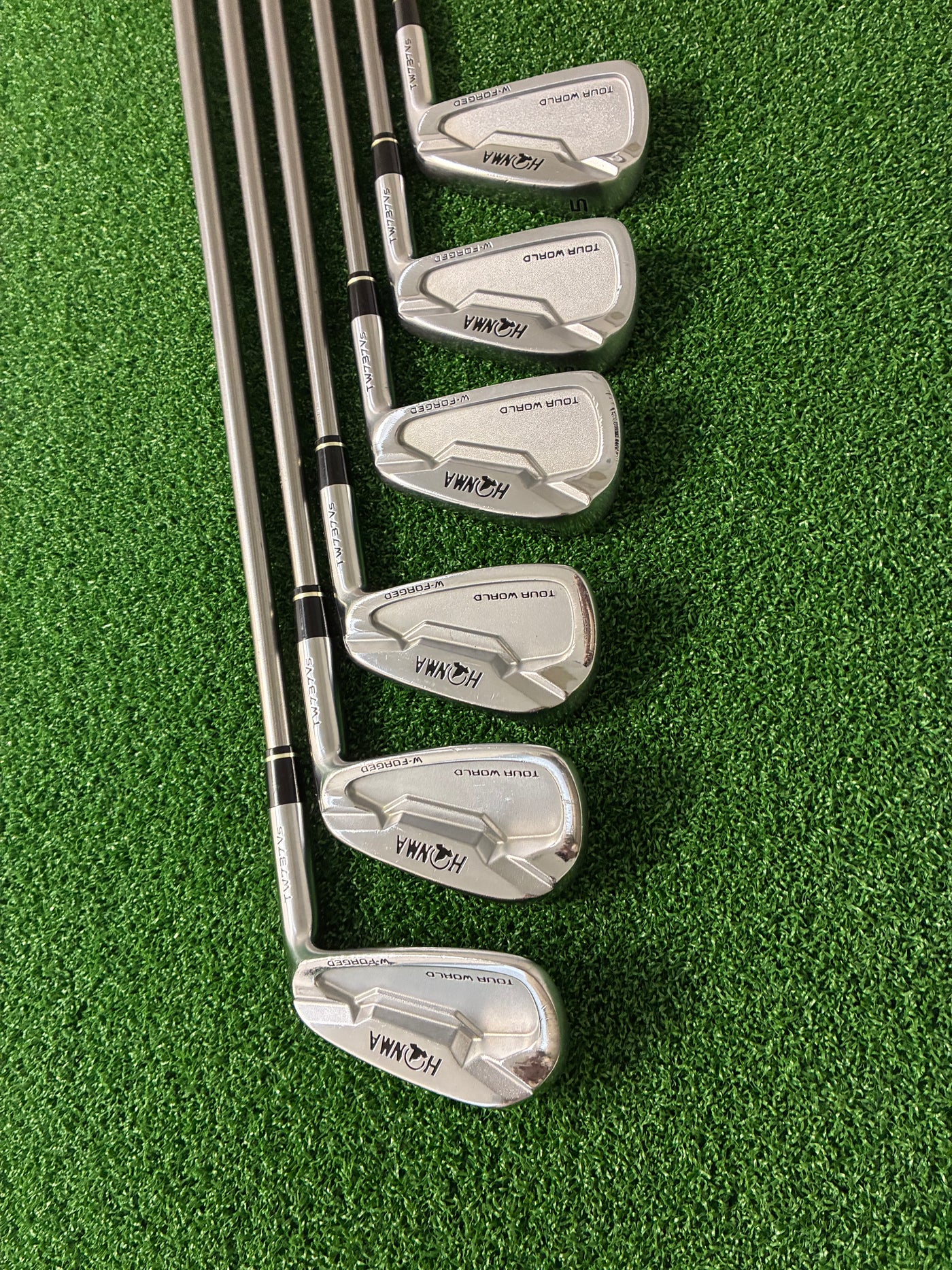 Honma Tour World TW737VS 5-PW (Stiff)