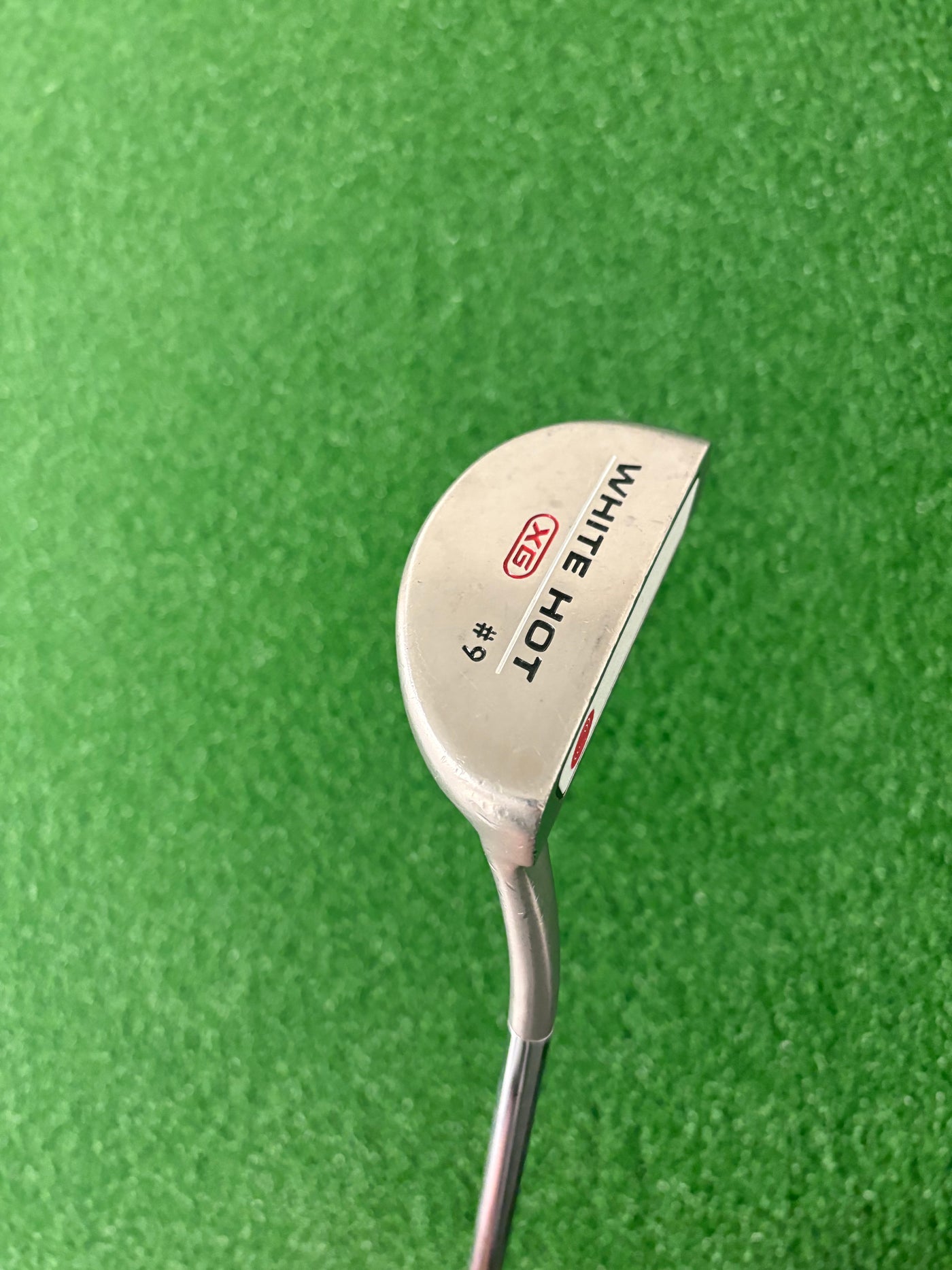 Odyssey White Hot XG #9 (34")