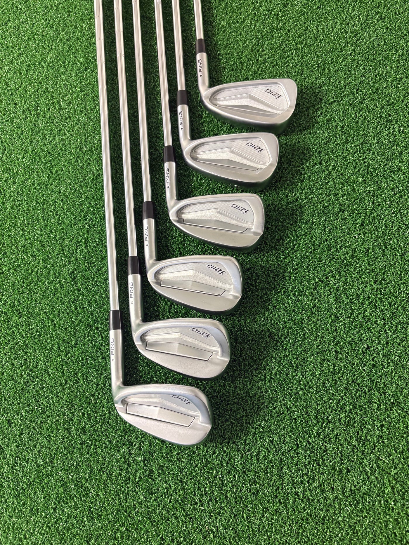 Ping i210 5-PW. (Stiff/Regular)