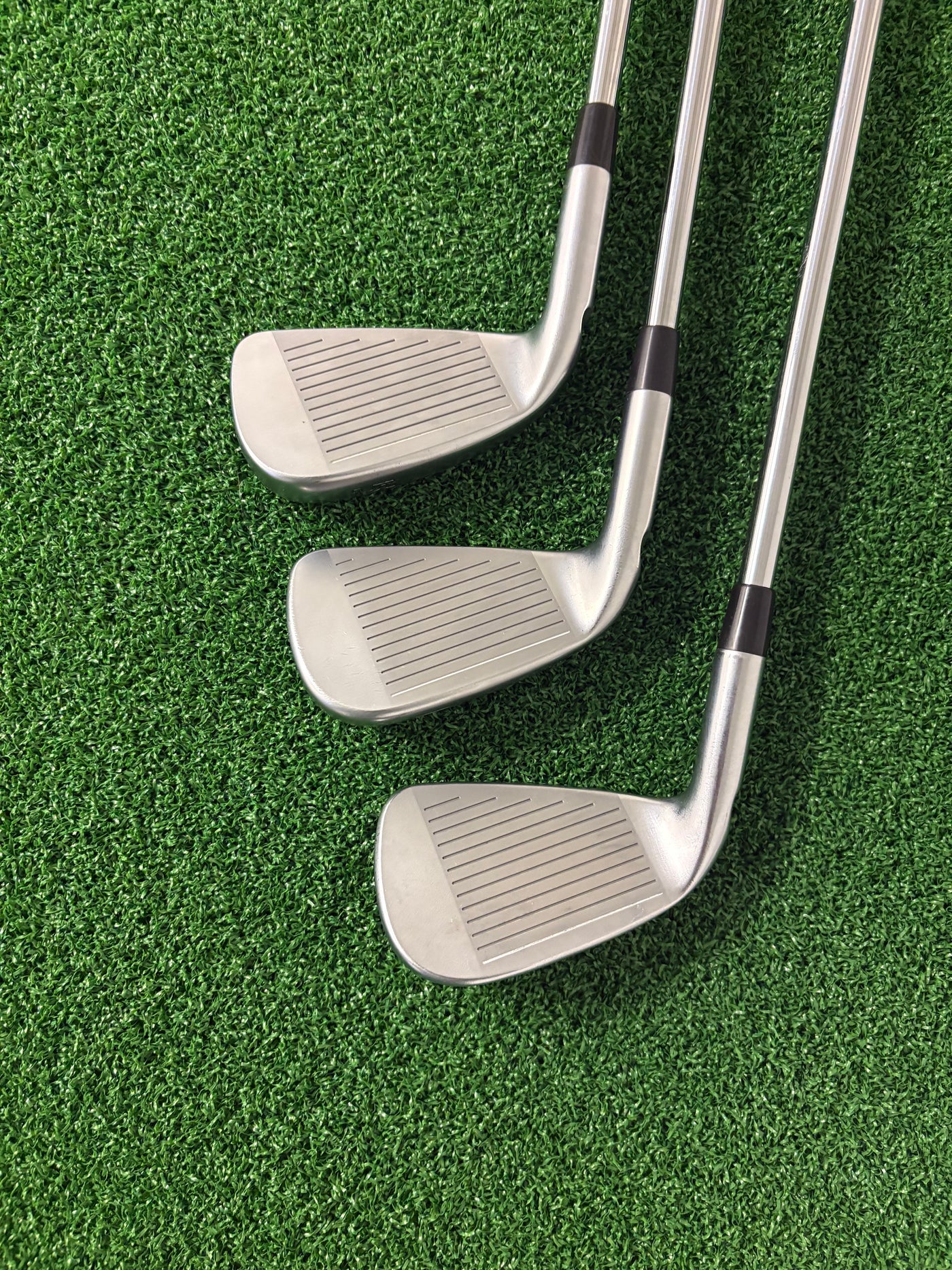 Ping i210 5-PW. (Stiff/Regular)