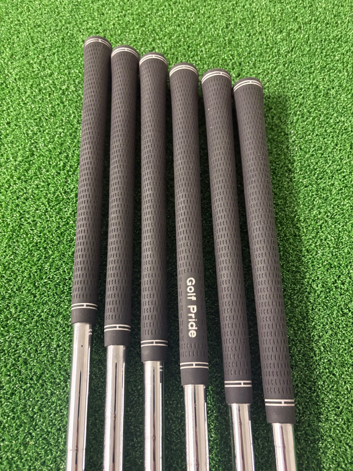 Ping i210 5-PW. (Stiff/Regular)