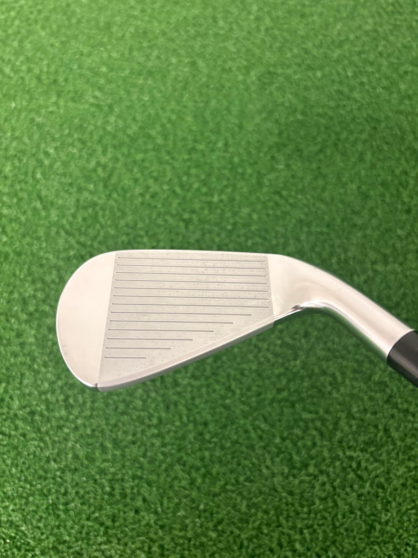 Srixon ZX 23* 4 Utility Iron (Stiff) L/H