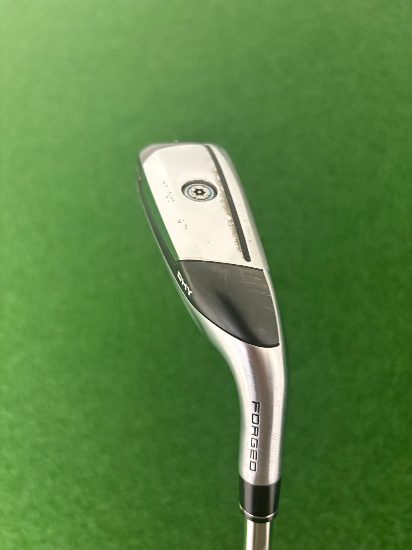 Taylormade Sim DHY 22* 4 Utility Iron (Stiff)