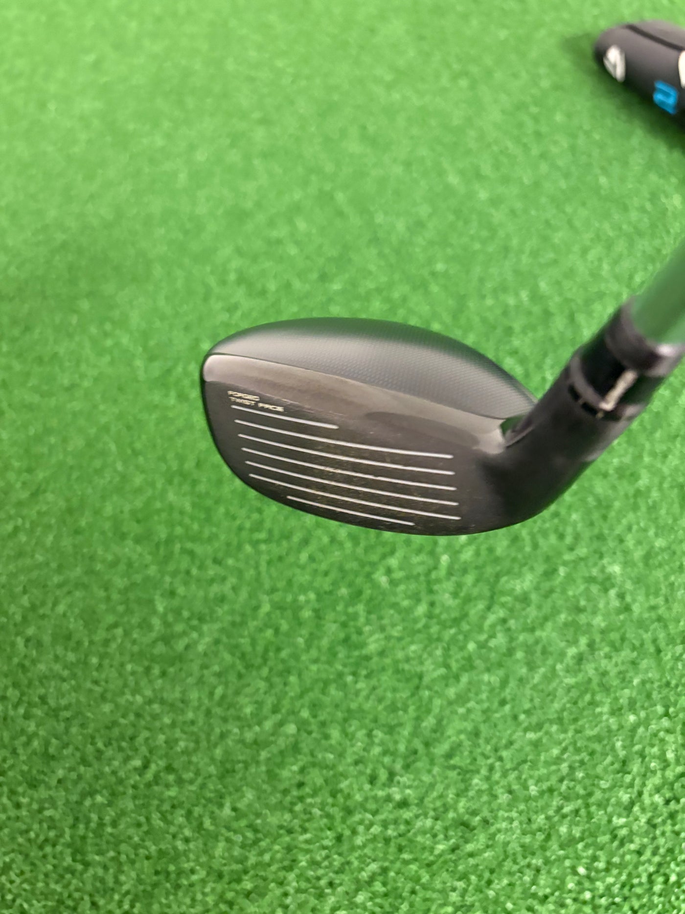 Taylormade Sim 2 Rescue 22* 4 Hybrid (Stiff)