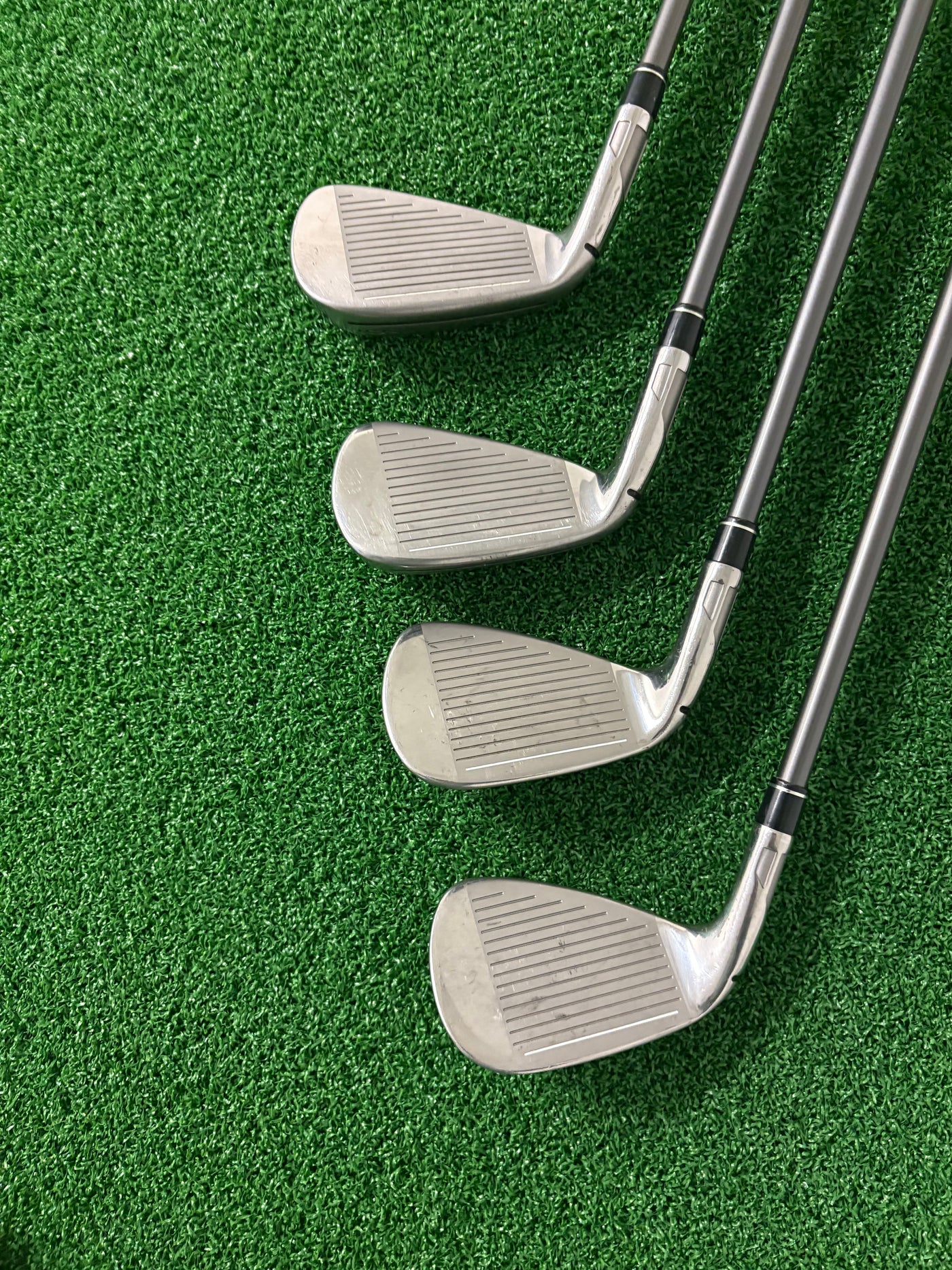 Taylormade Sim Max 6-PW + AW  + SW (Regular)