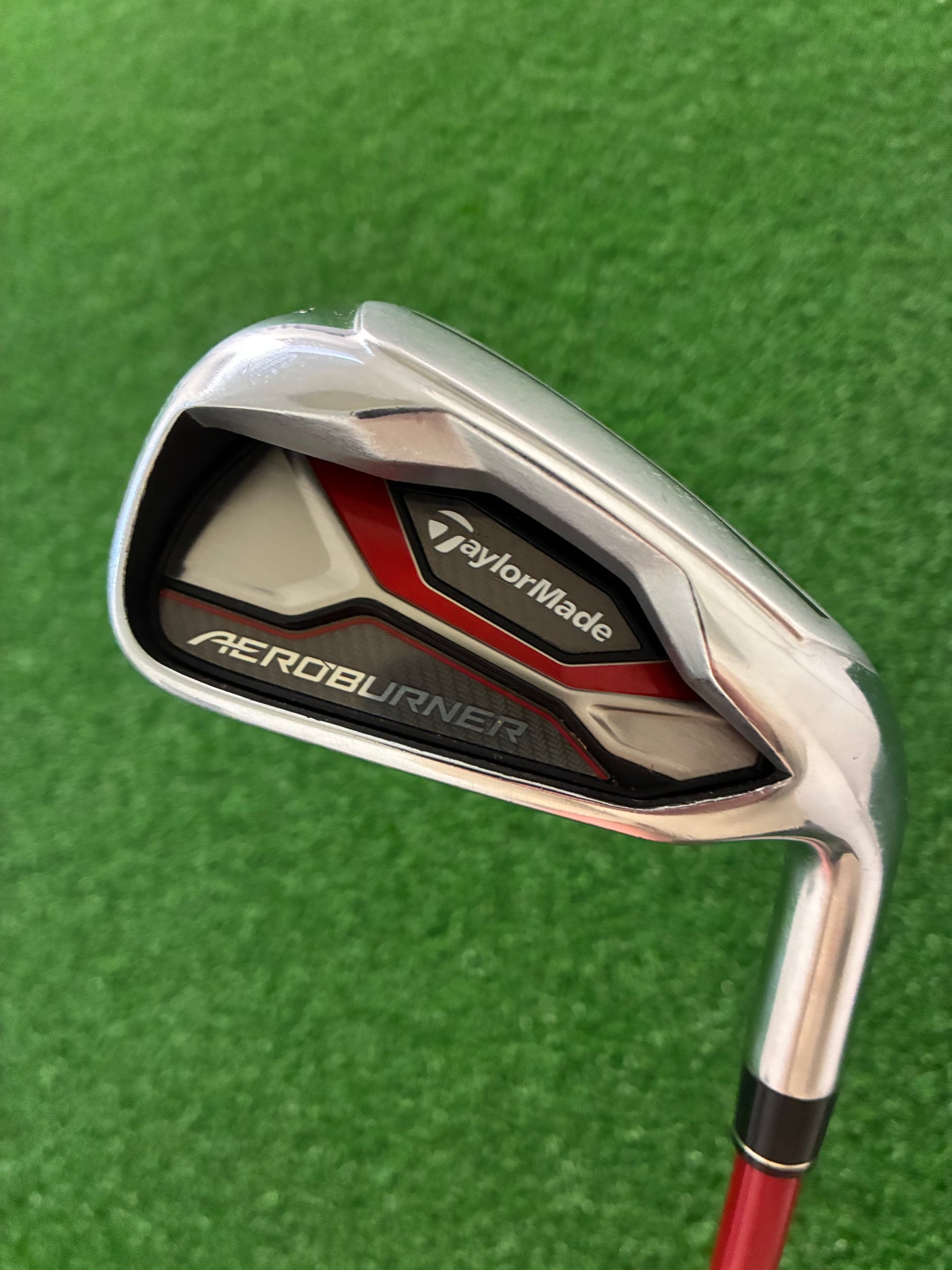 Taylormade Aero Burner 5-PW (Stiff)