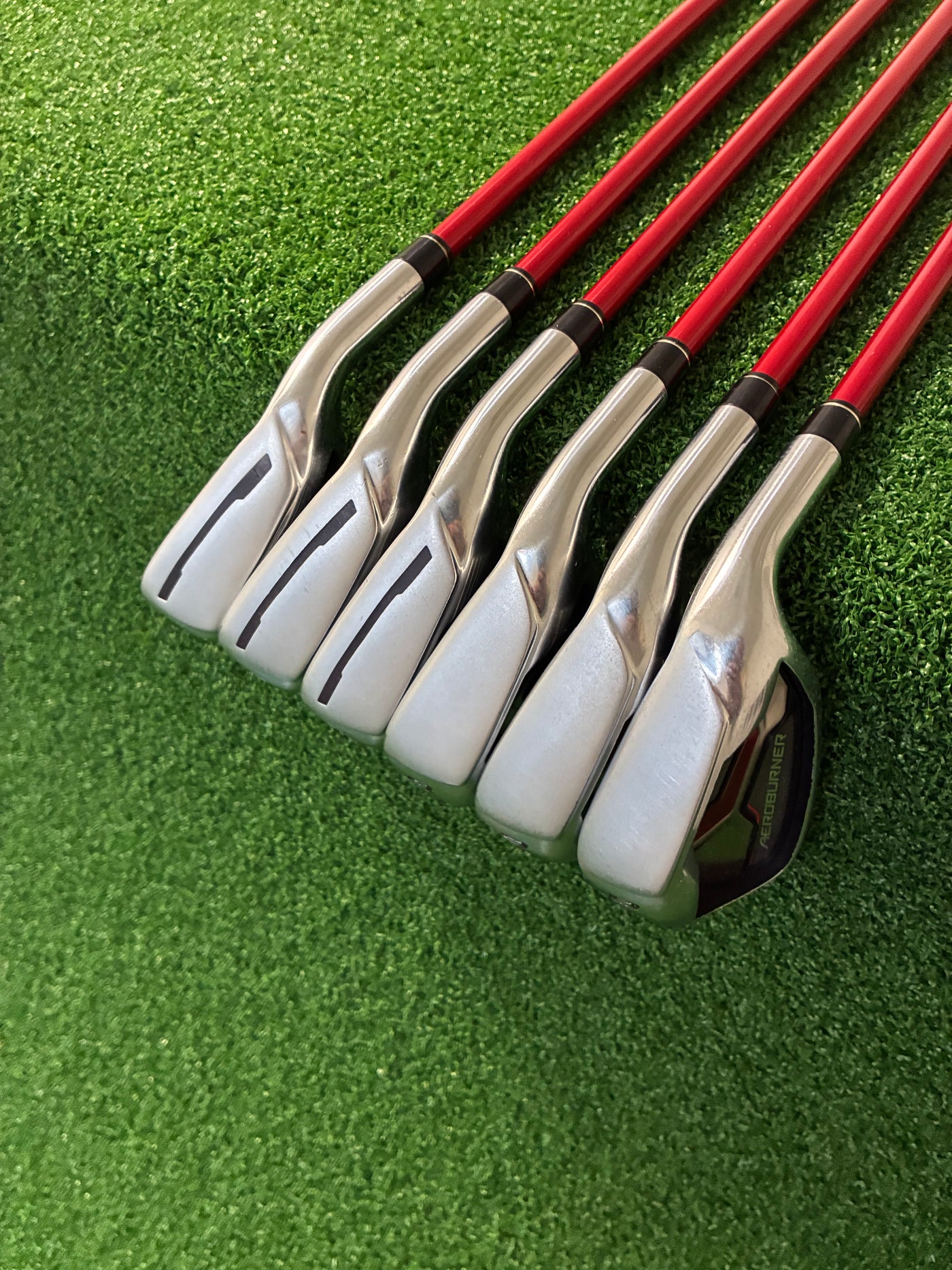 Taylormade Aero Burner 5-PW (Stiff)