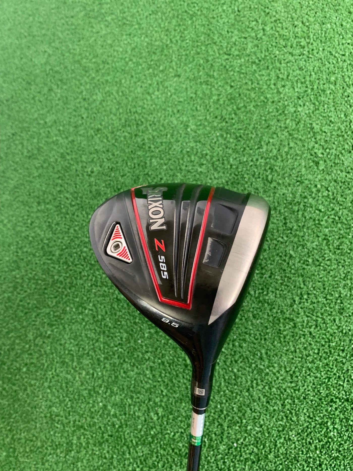 Srixon Z-585 9.5* (Stiff)