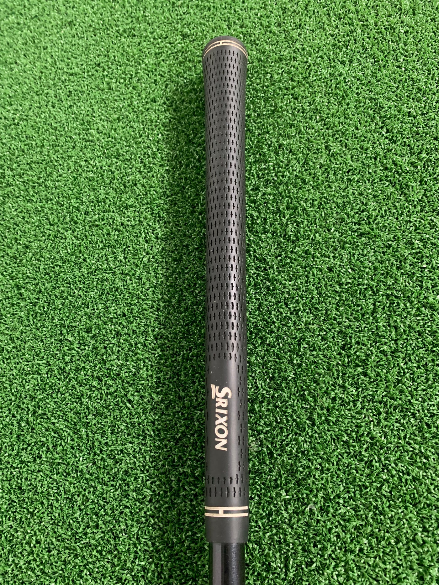 Srixon Z-585 9.5* (Stiff)