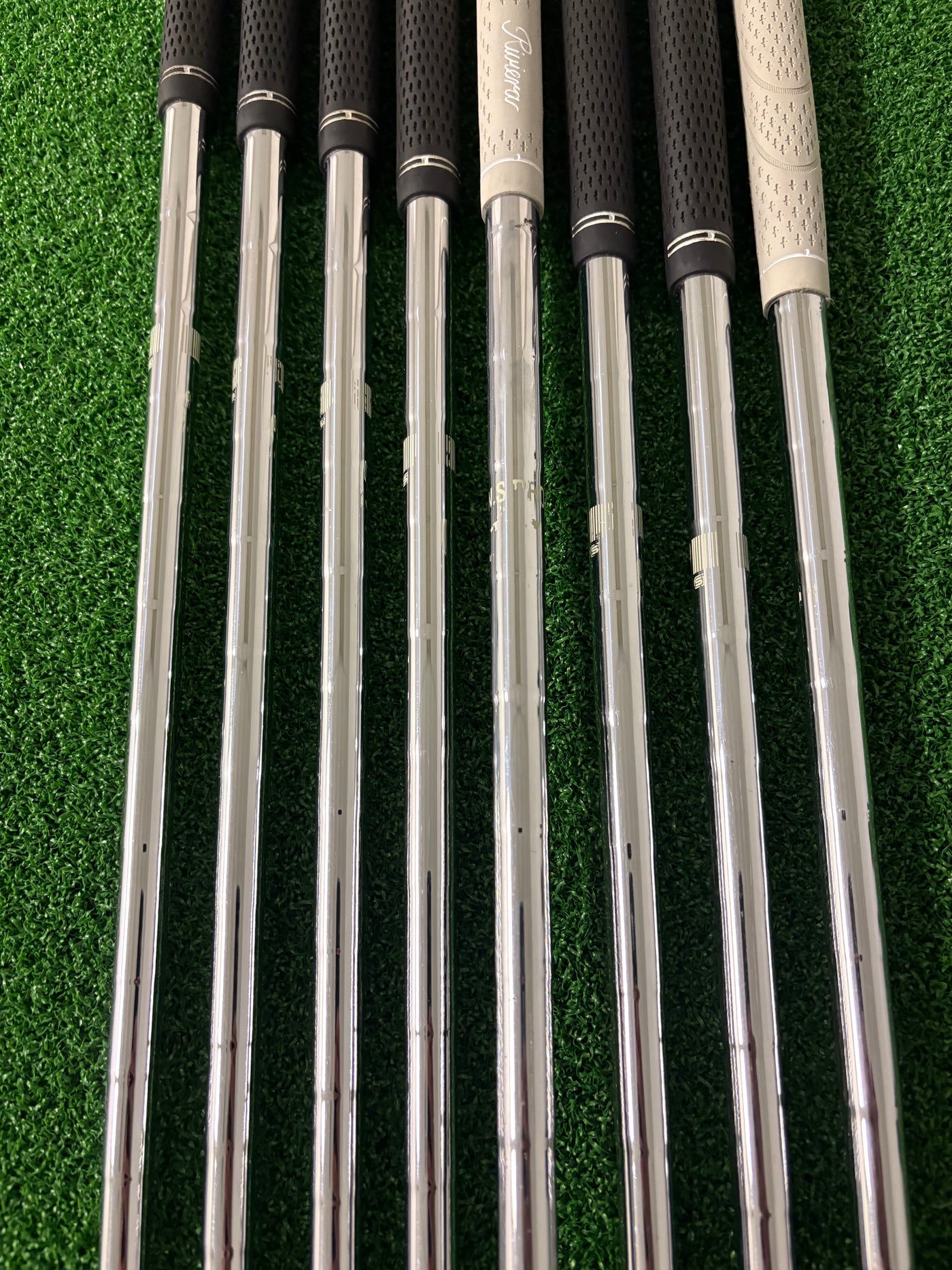 Srixon Z-745 3-PW (Stiff)
