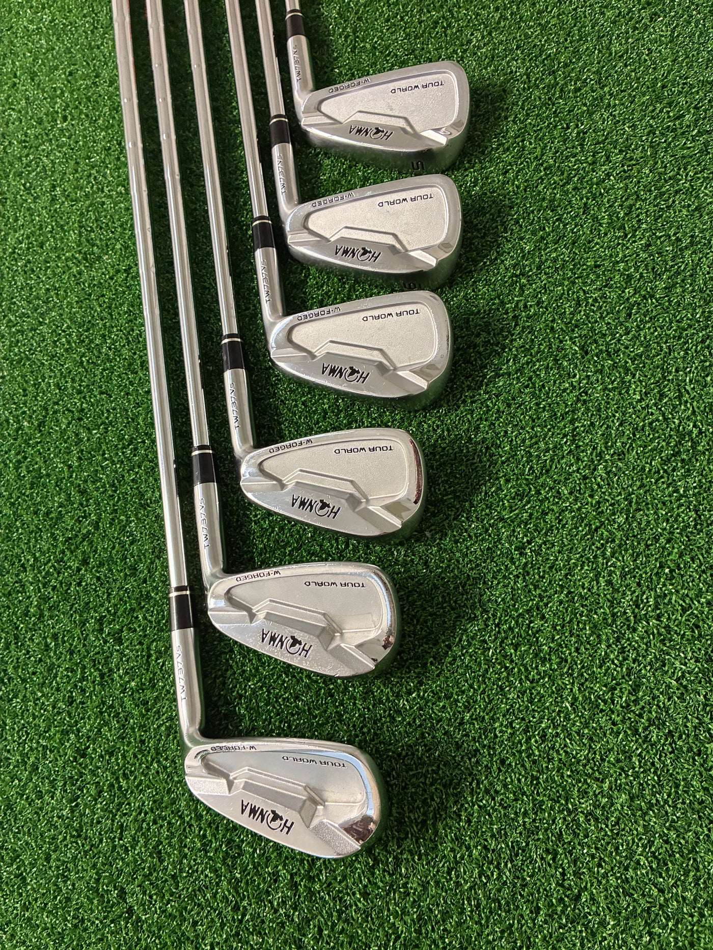 Honma Tour World TW737VS 5-PW (Stiff)