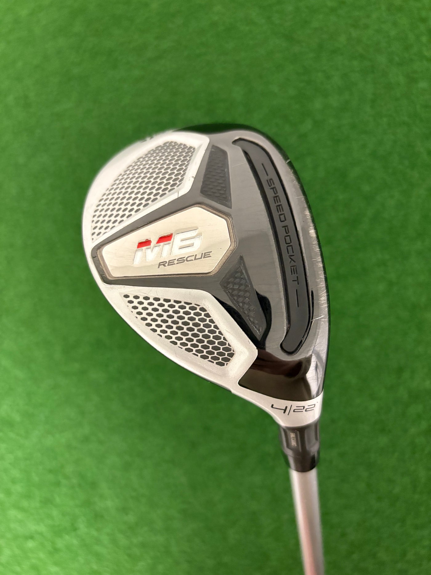 Taylormade M6 22* 4 Hybrid (Stiff)