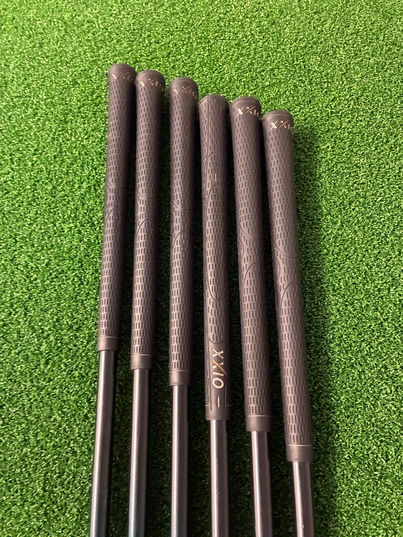 XXIO (2006) 5-PW (Stiff/Regular)