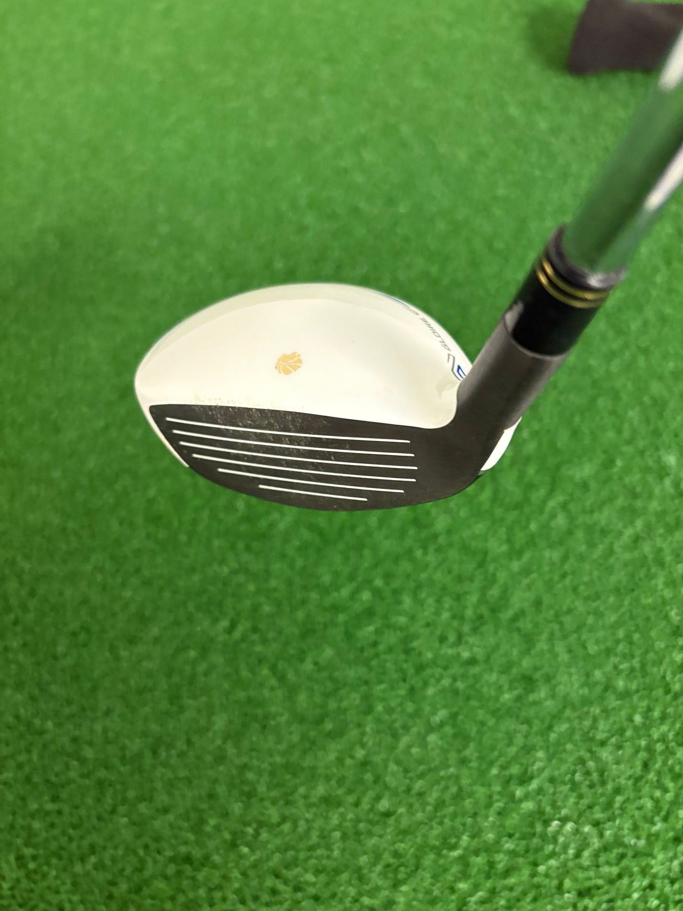 Taylormade Gloire F 21* 4 Hybrid (Regular)