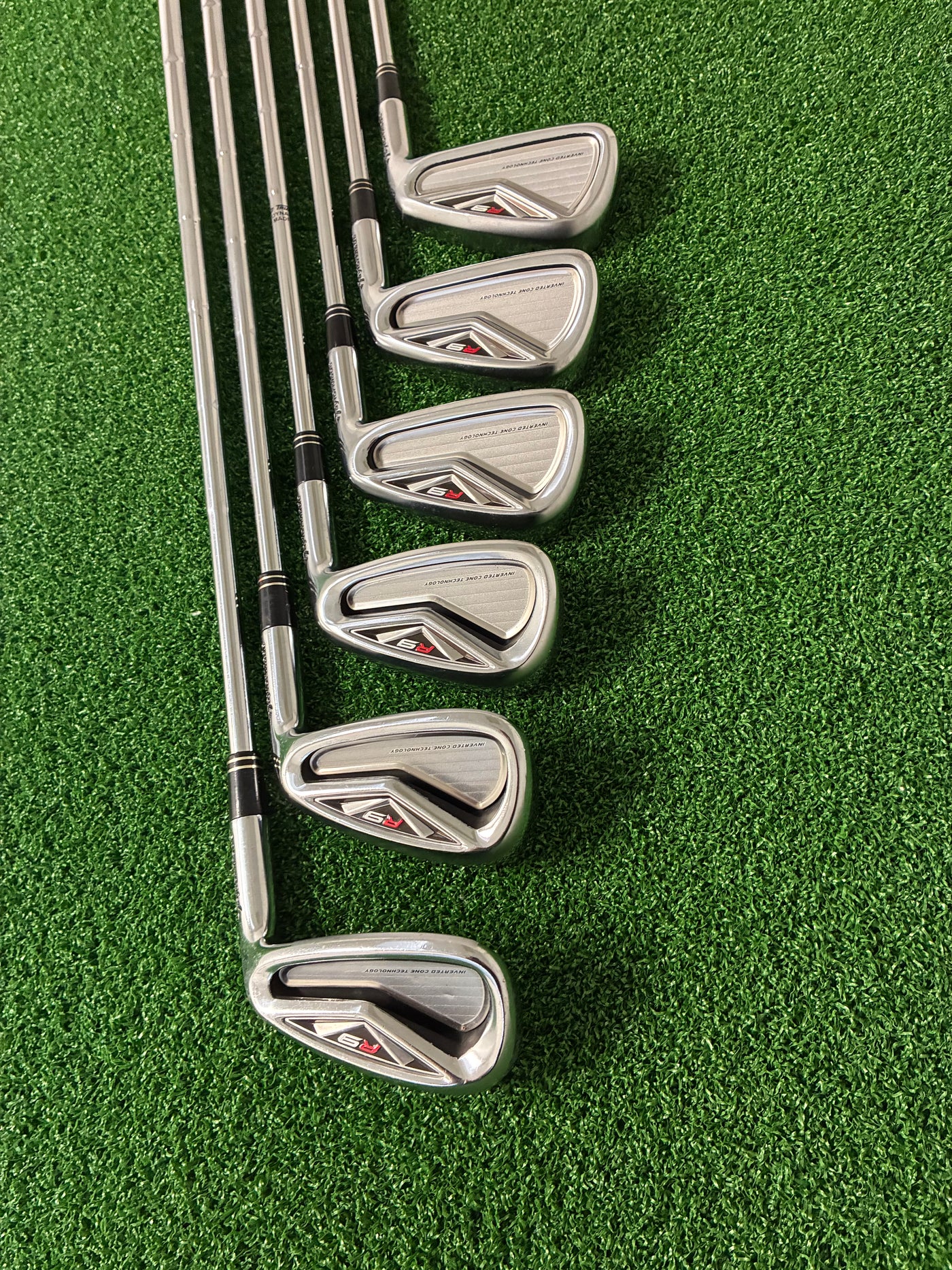 Taylormade R9 5-PW (Stiff)