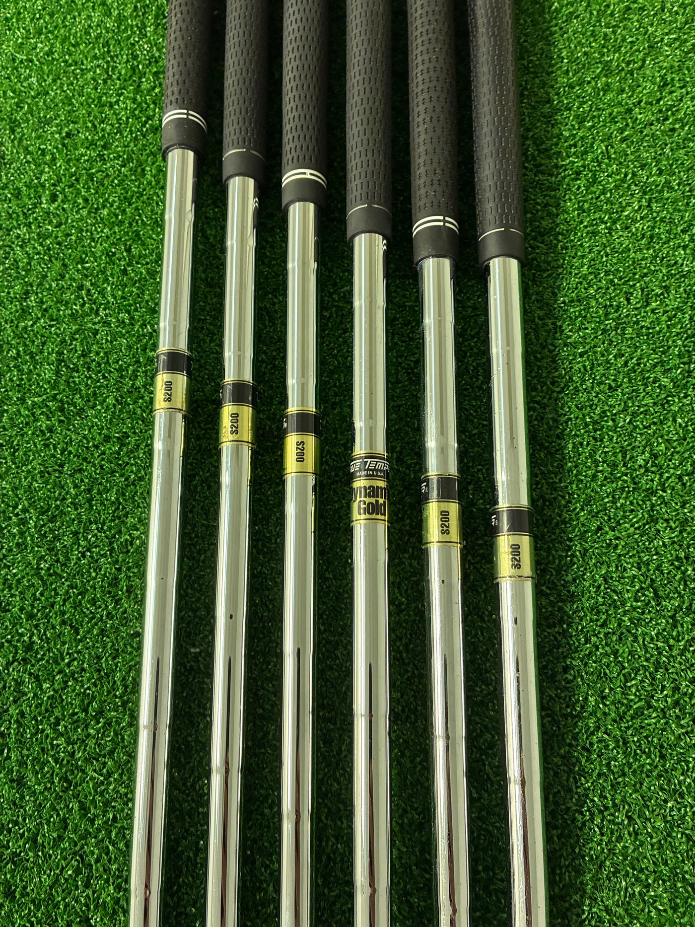 Taylormade R9 5-PW (Stiff)