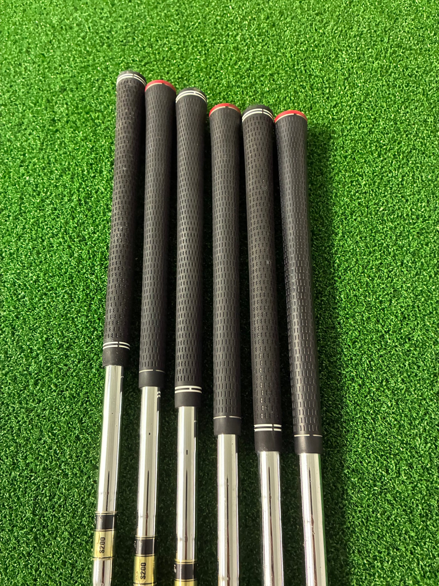 Taylormade R9 5-PW (Stiff)