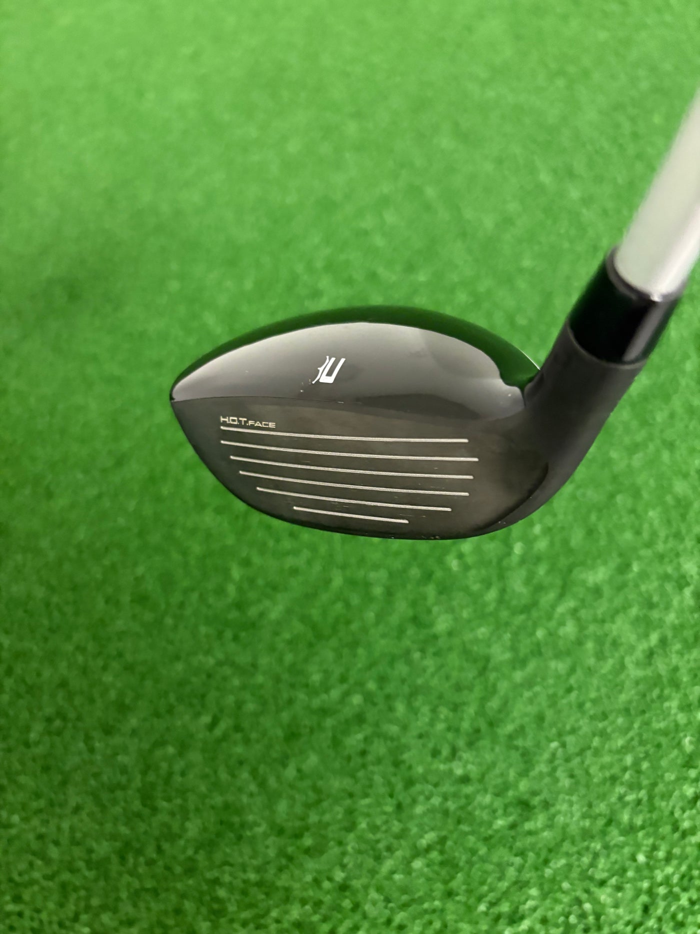 Cobra LTD X 24* 5 Hybrid (Ladies)
