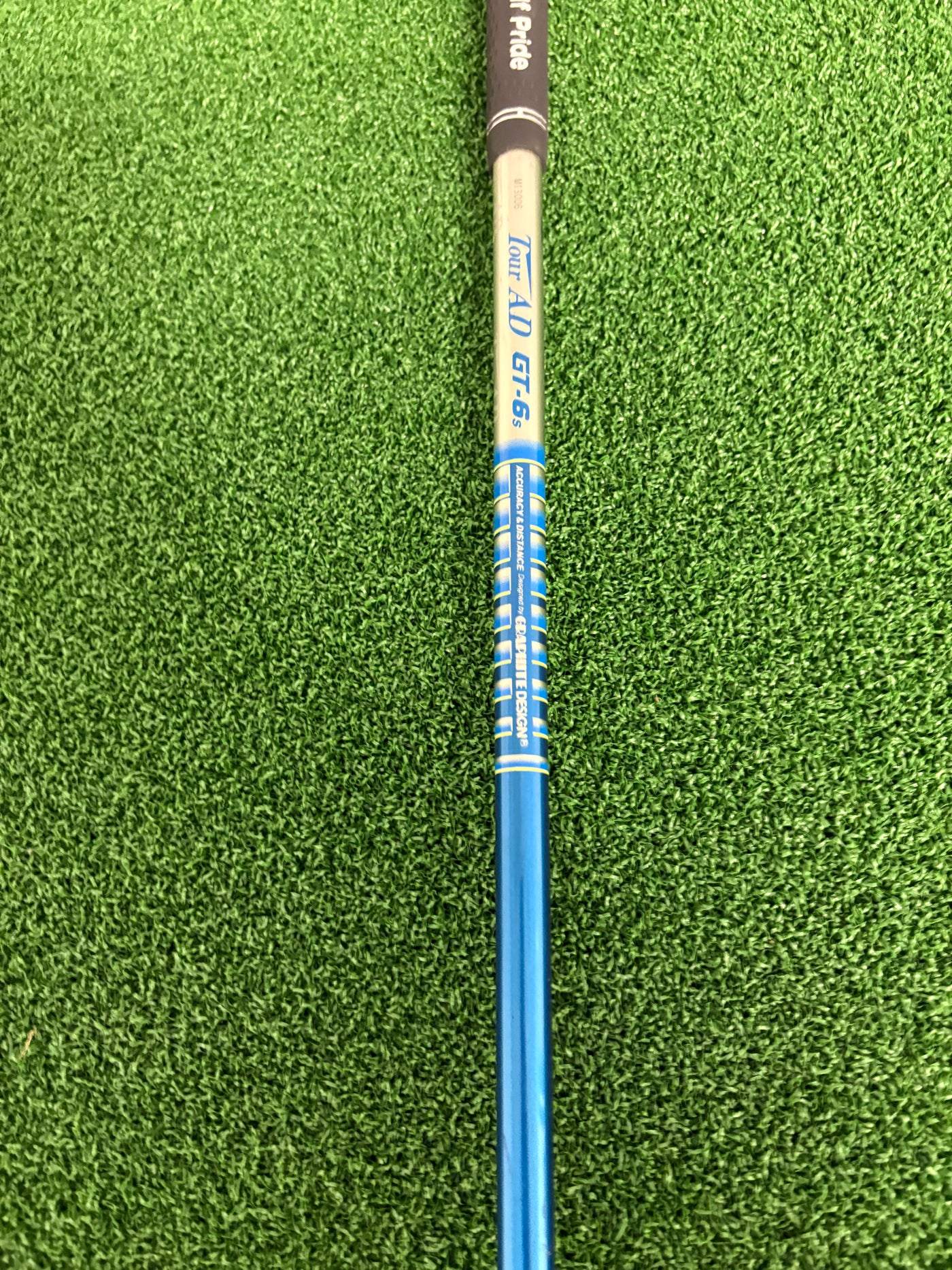 Titleist 913F 17* 4 Wood (Stiff)