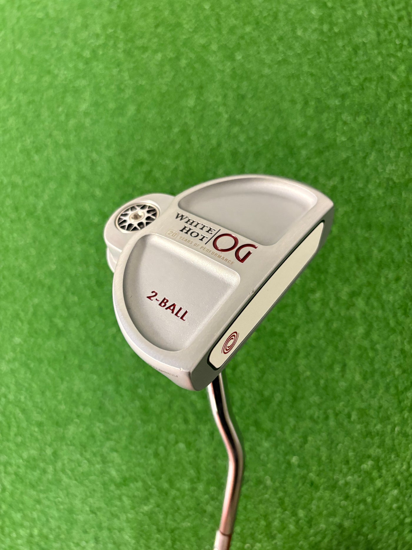 Odyssey White Hot OG 2-Ball (34")