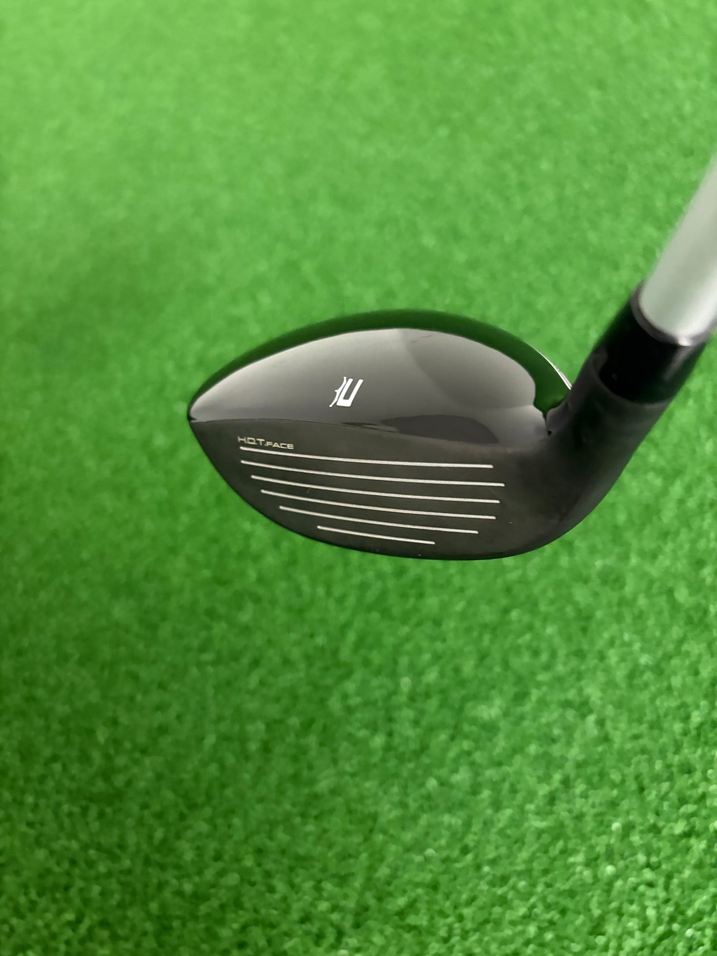 Cobra LTD X 24* 5 Hybrid (Ladies)