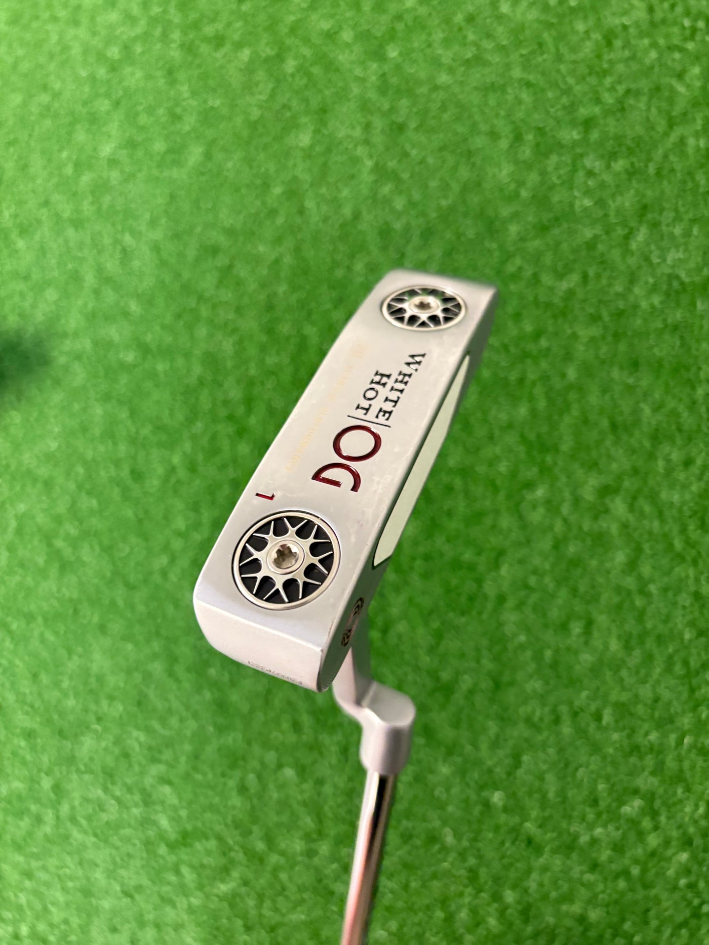 Odyssey White Hot OG #1 (34")