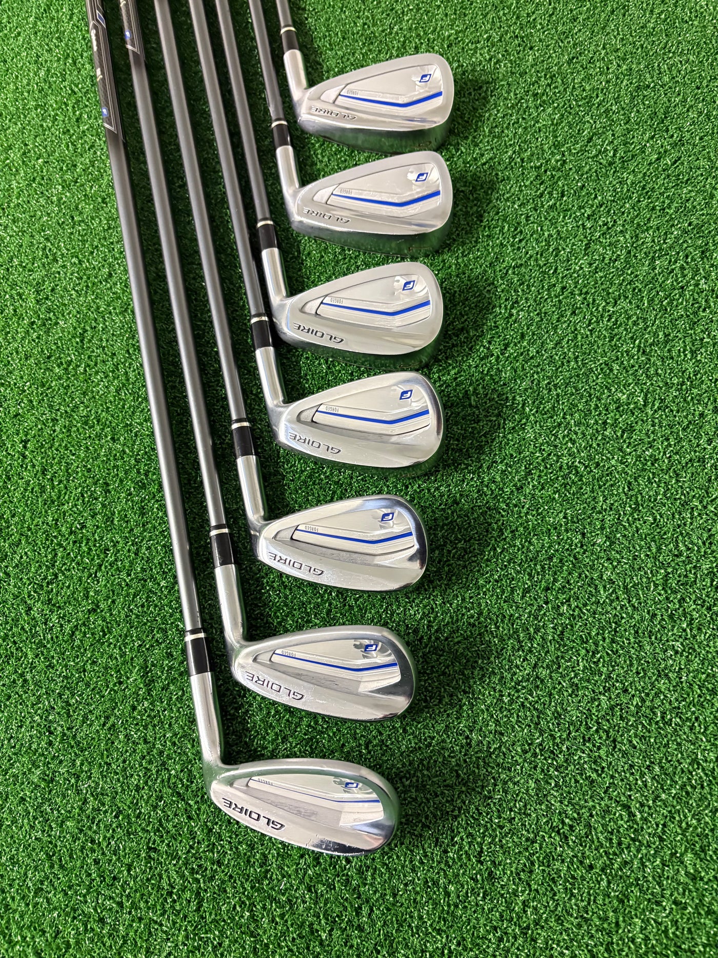 Taylormade Gloire F (2016) 6-PW + AW + SW (Stiff)