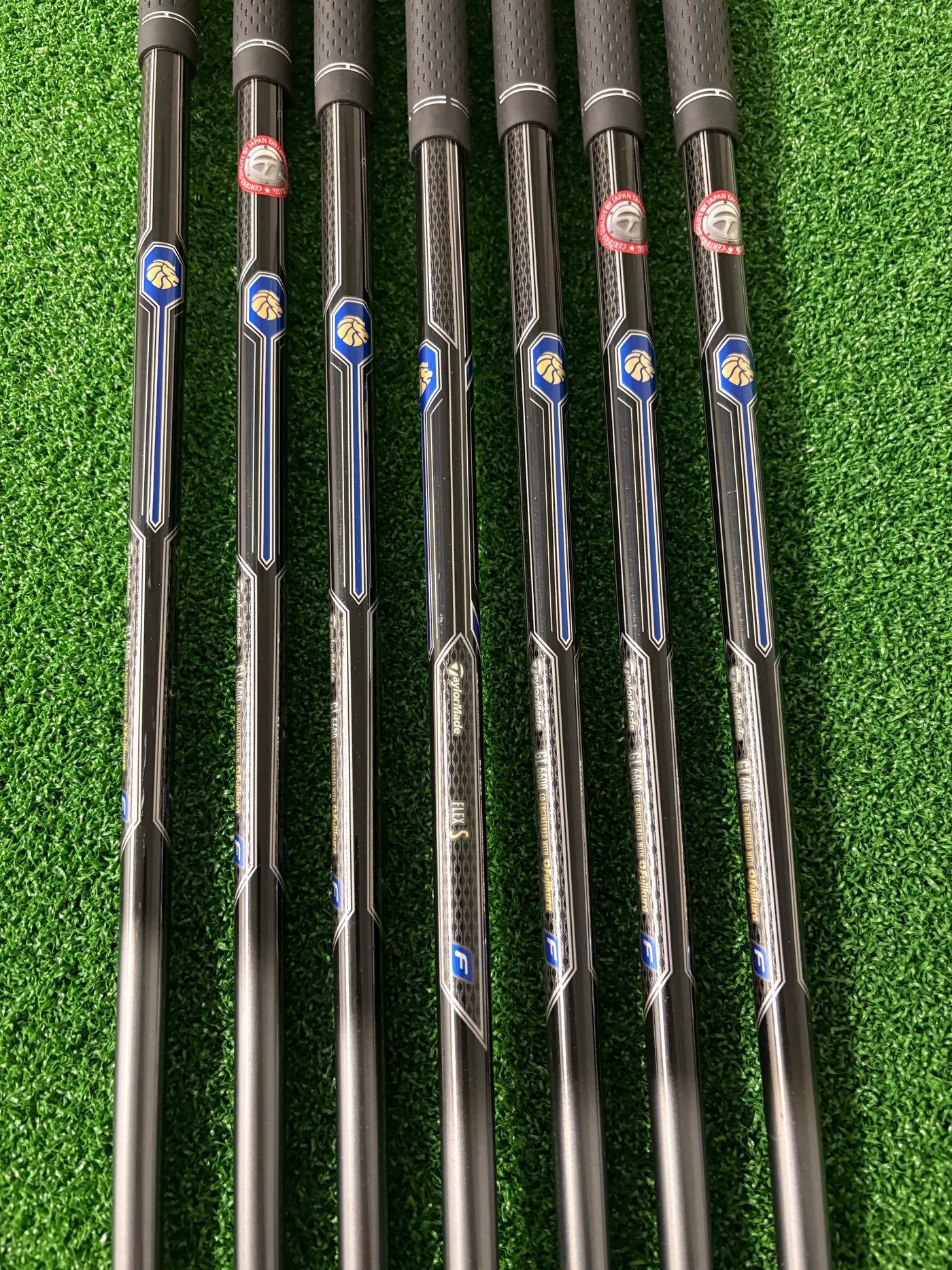 Taylormade Gloire F (2016) 6-PW + AW + SW (Stiff)