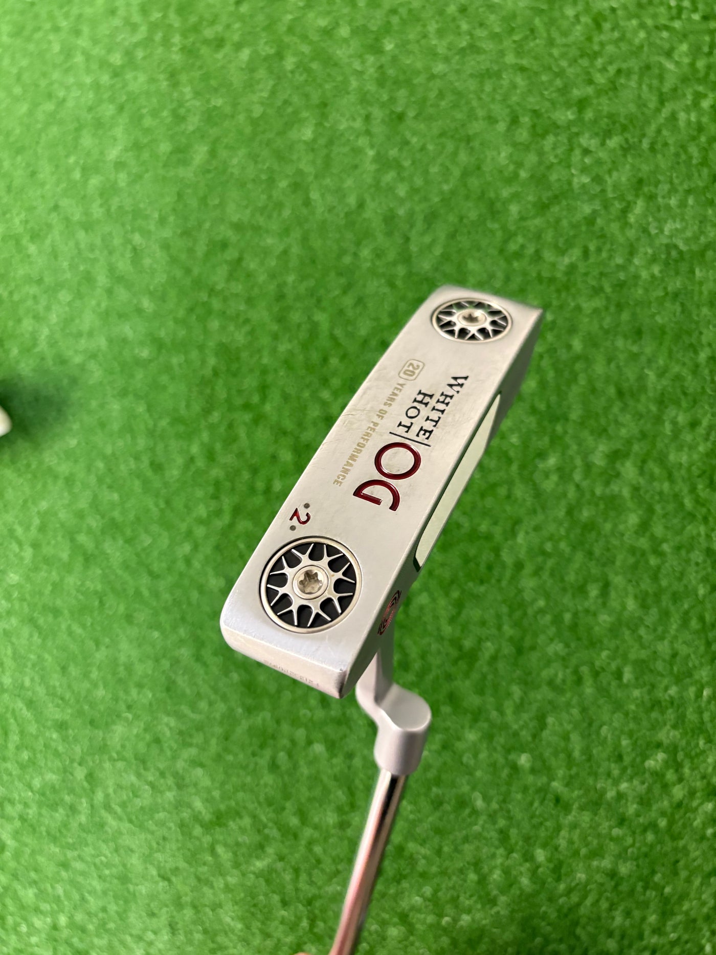 Odyssey White Hot OG #2 (34")