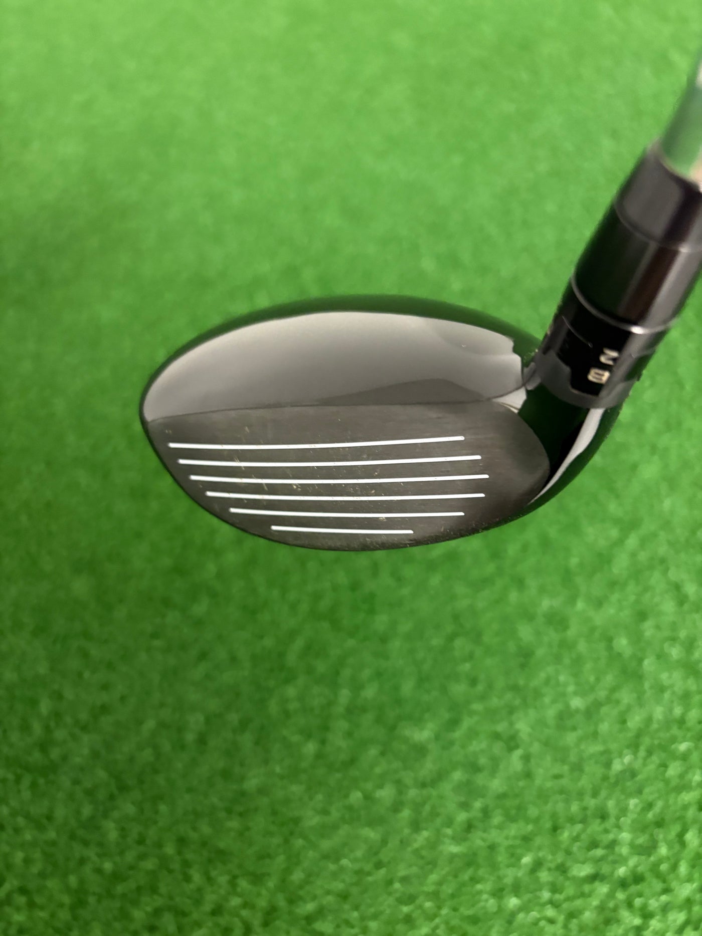 Titleist 818H1 23* 4 Hybrid (Stiff)