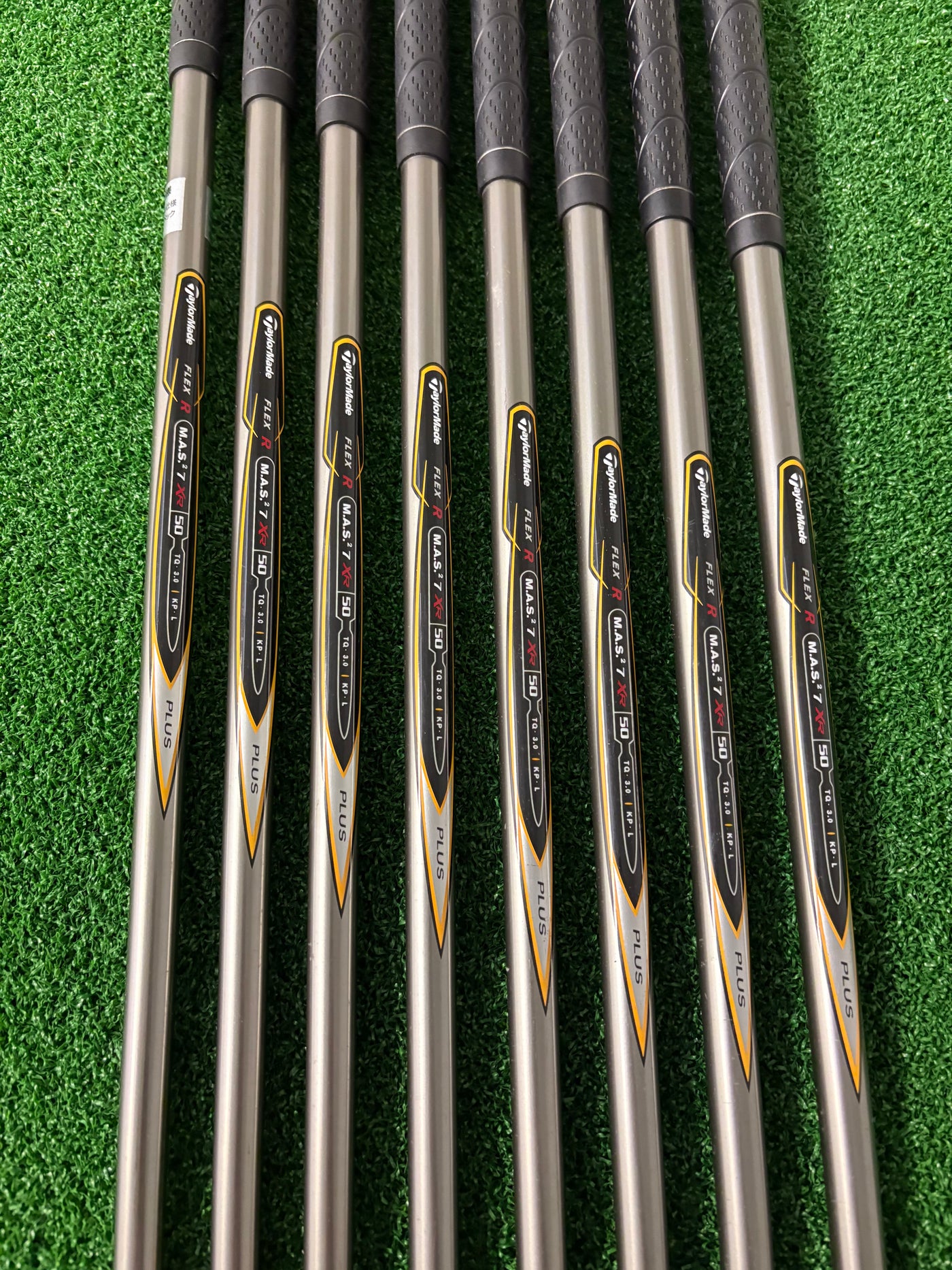 Taylormade R7 XR 5-PW + AW + SW (Regular)