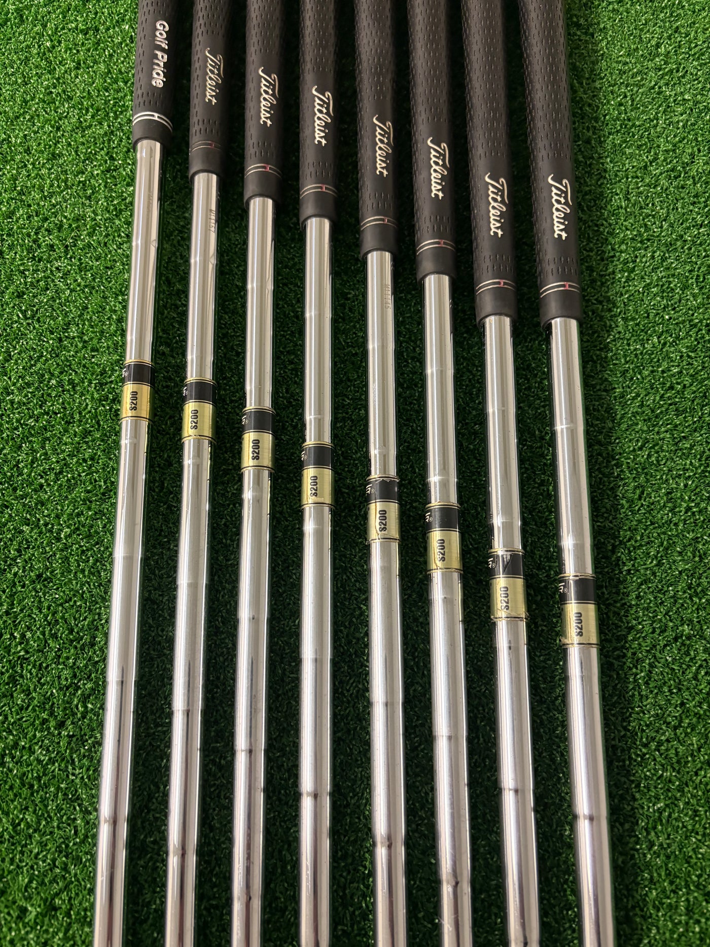 Titleist 710 AP2 3-PW (Stiff)