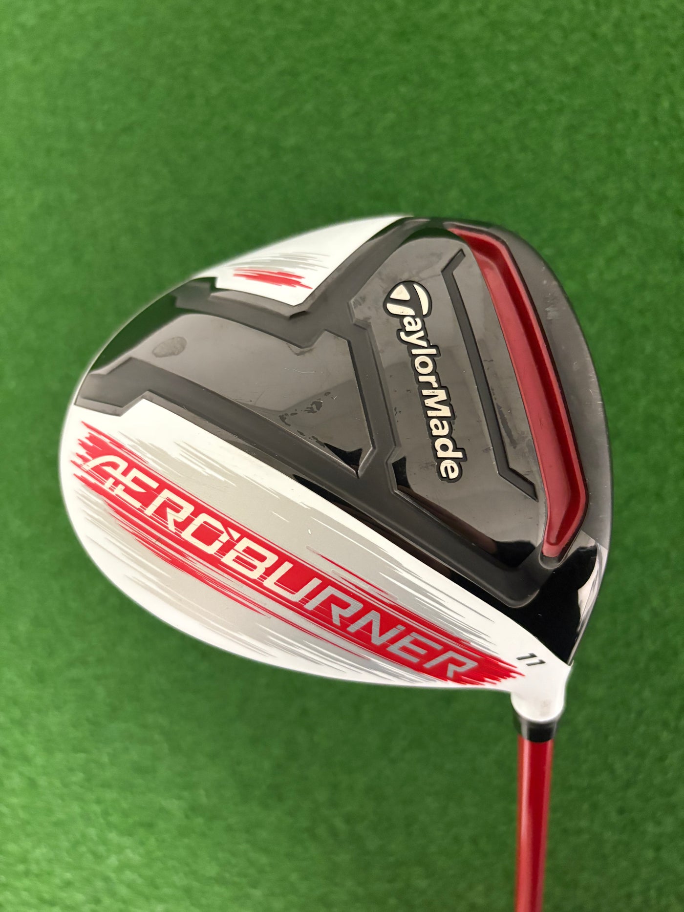 Taylormade Aero Burner 11* (Stiff/Regular)