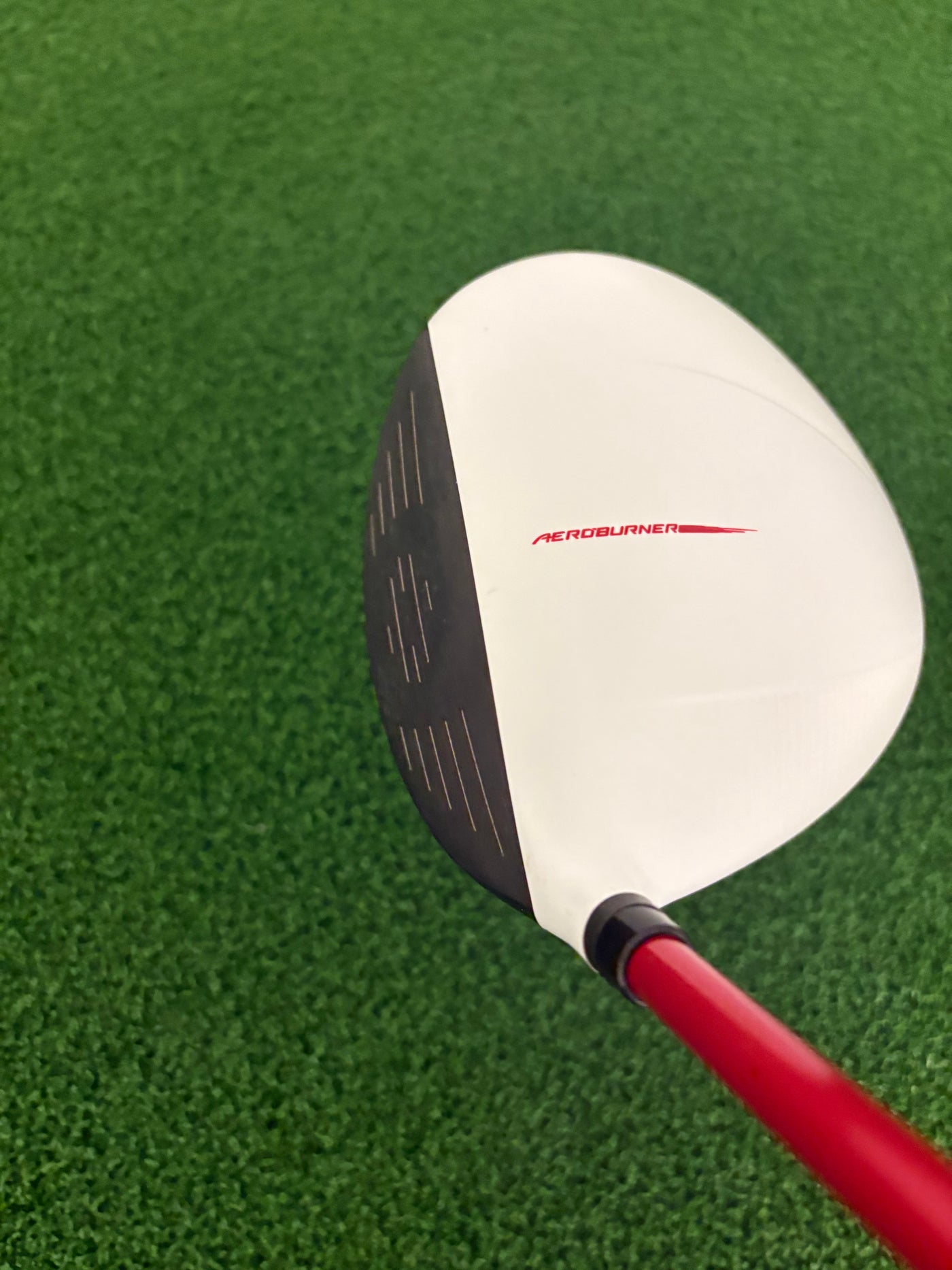 Taylormade Aero Burner 11* (Stiff/Regular)