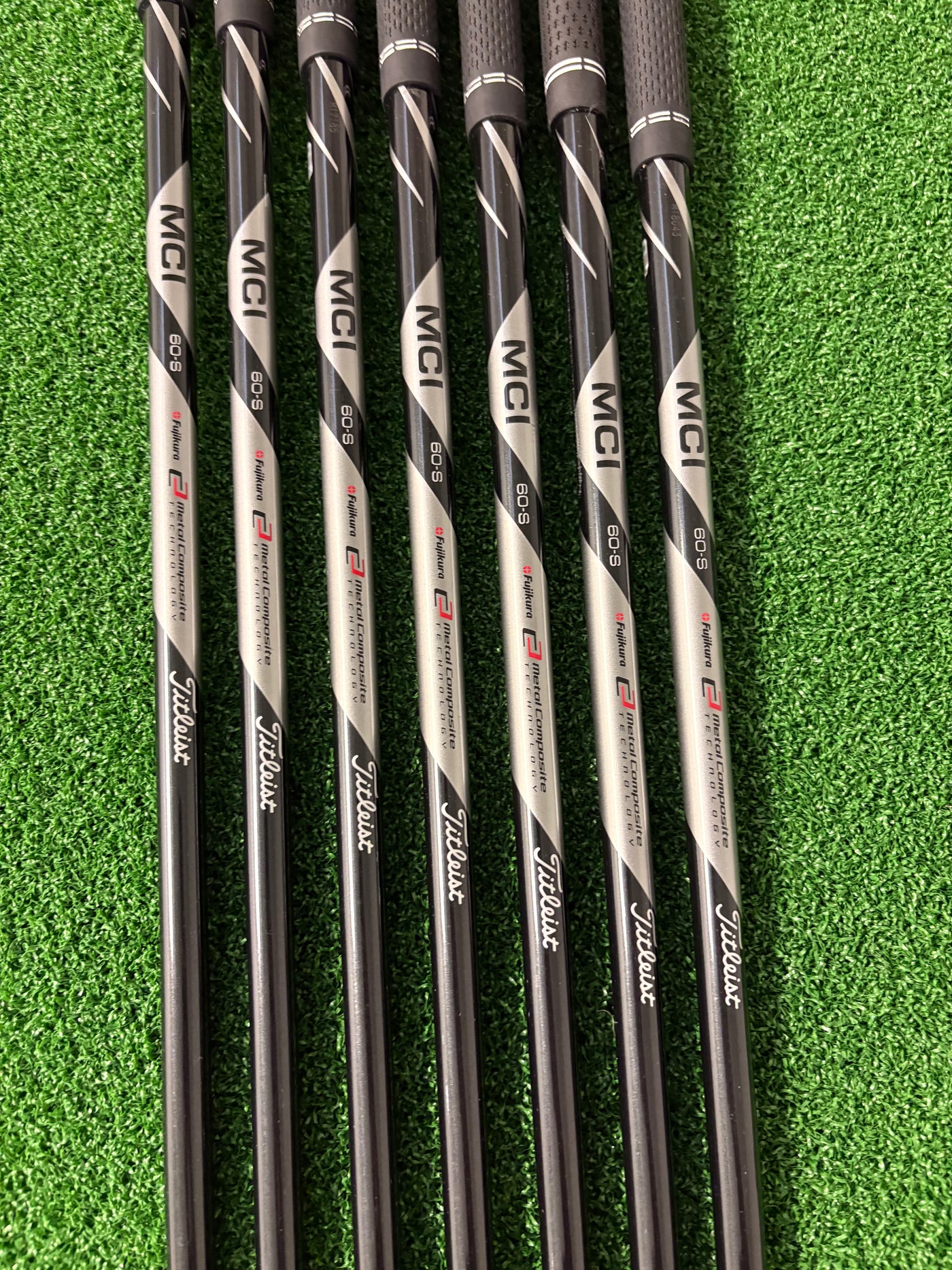 Titleist 718 AP3 5-PW + 48* (Stiff)