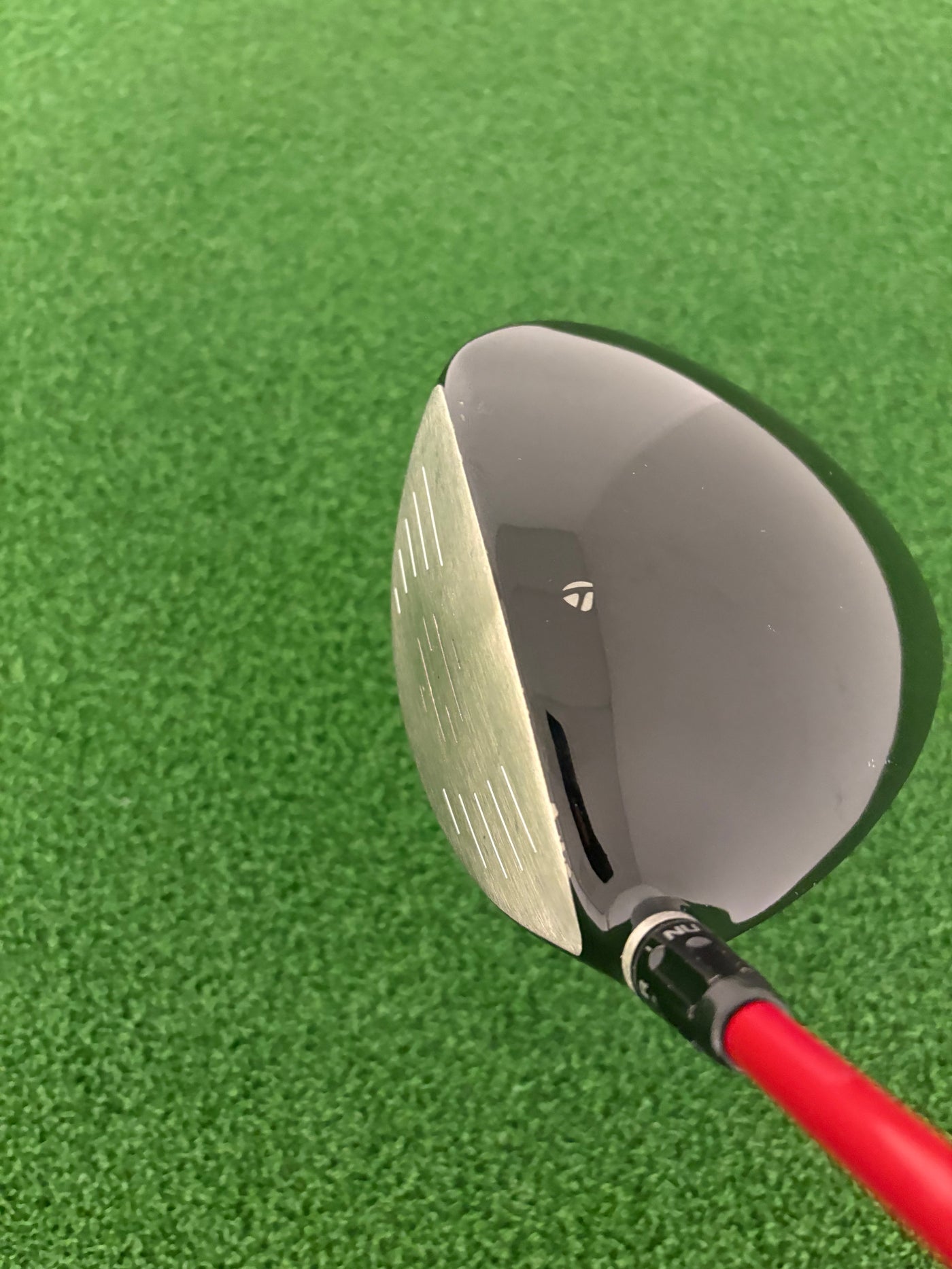 Taylormade R9 Max 10.5* (Stiff)