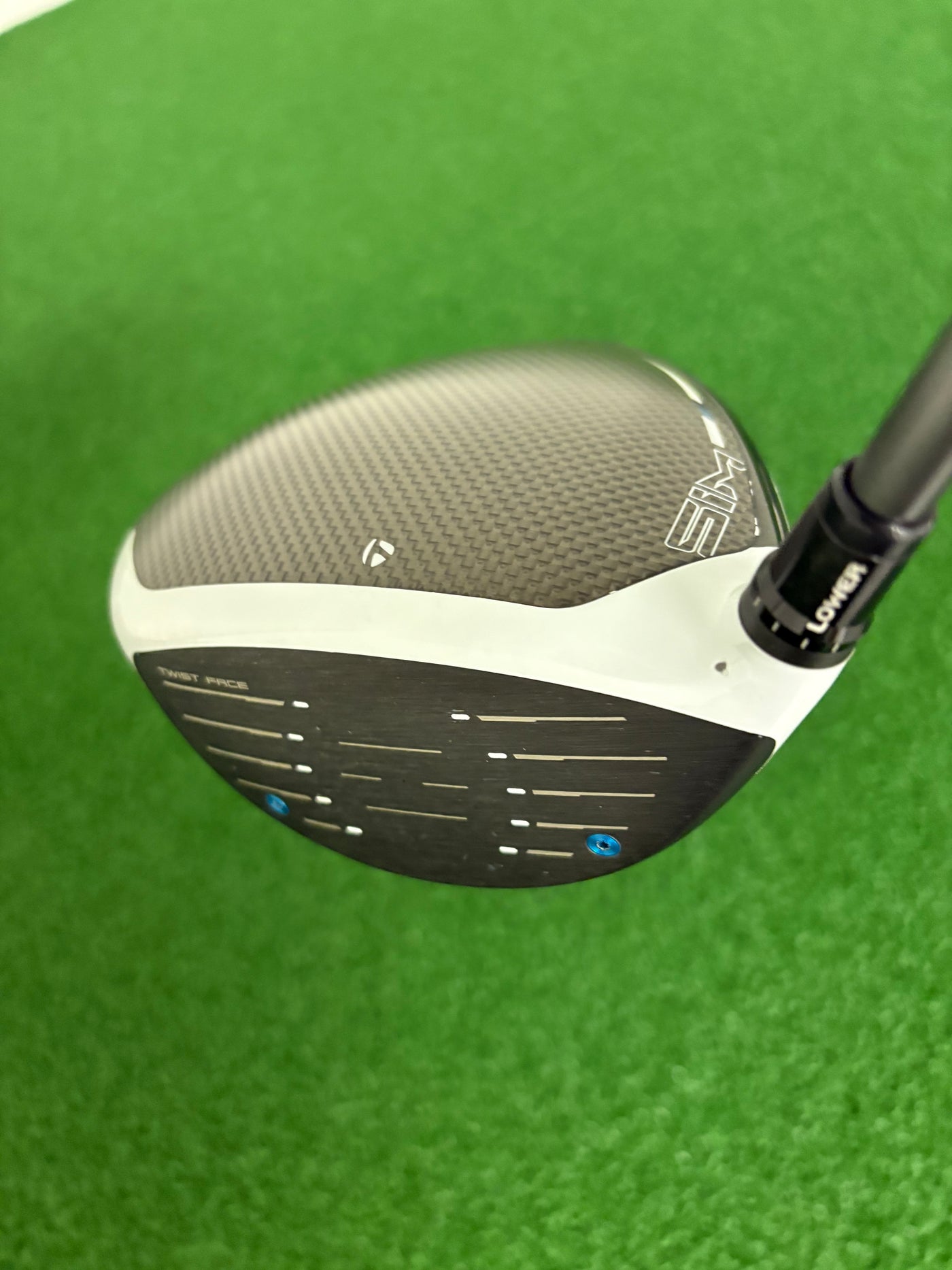 Taylormade Sim 10.5* (Stiff/Regular)
