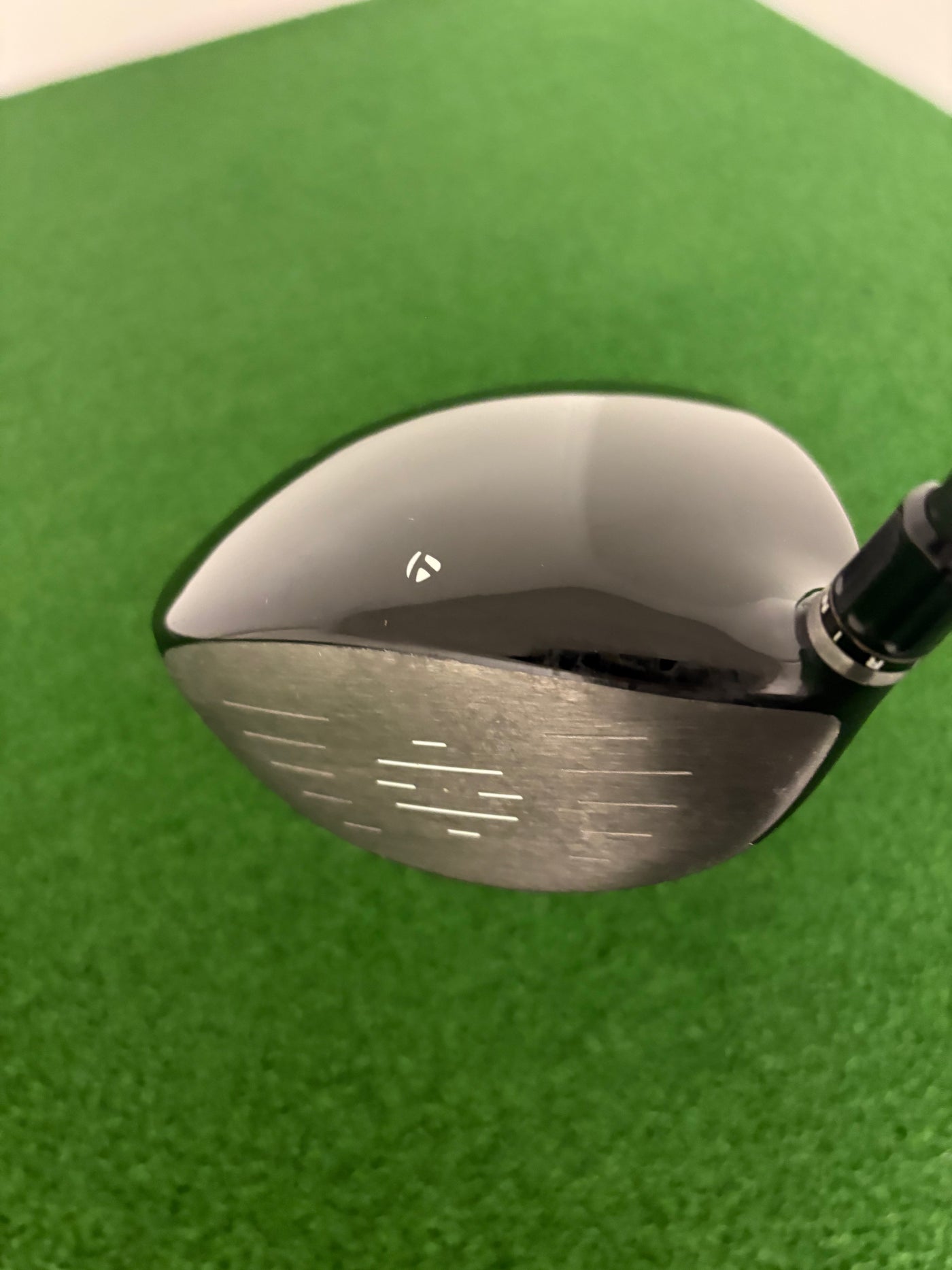 Taylormade R9 Supermax 9.5* (Stiff/Regular)