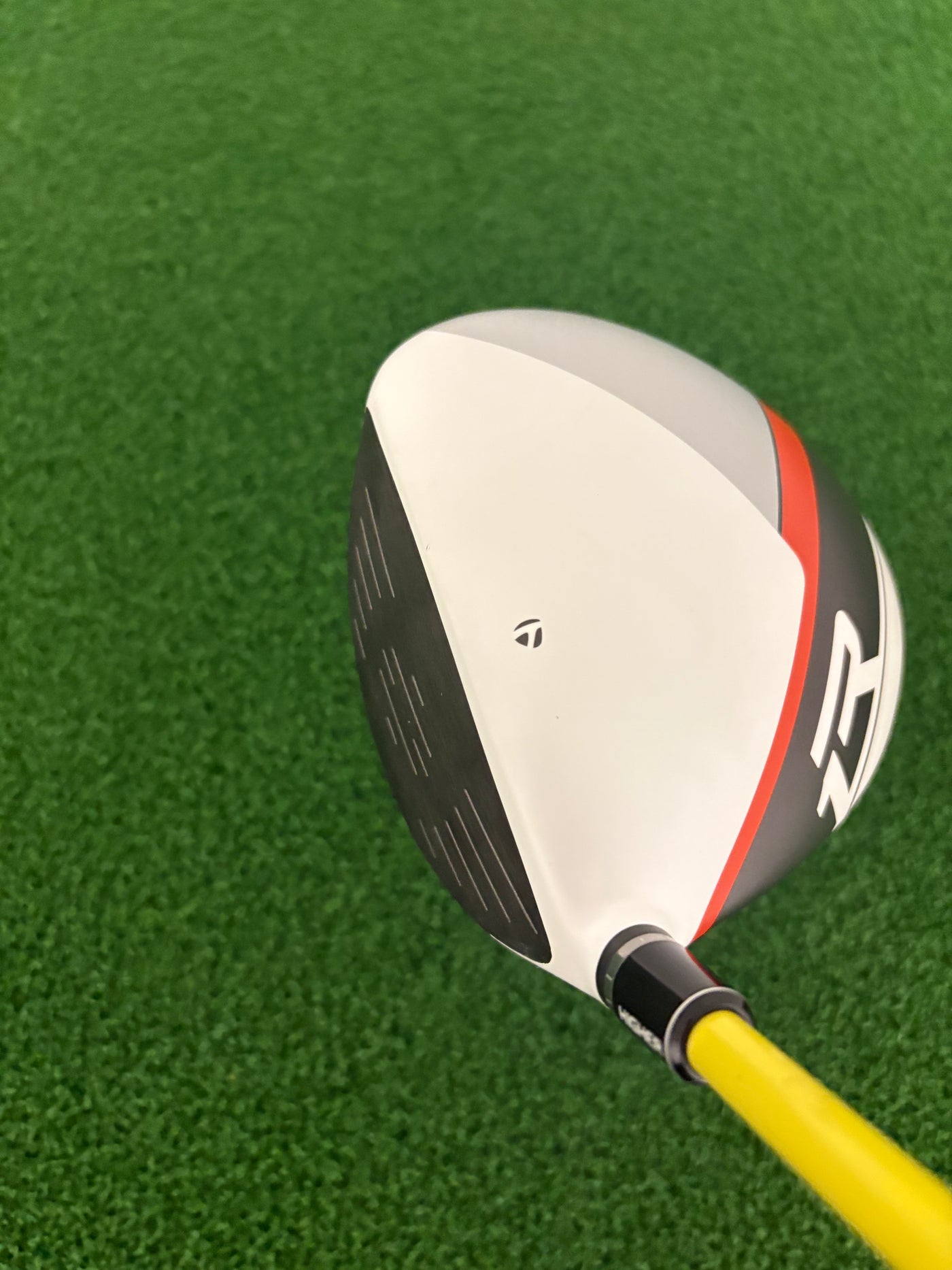 Taylormade R1 1 Wood (Stiff)