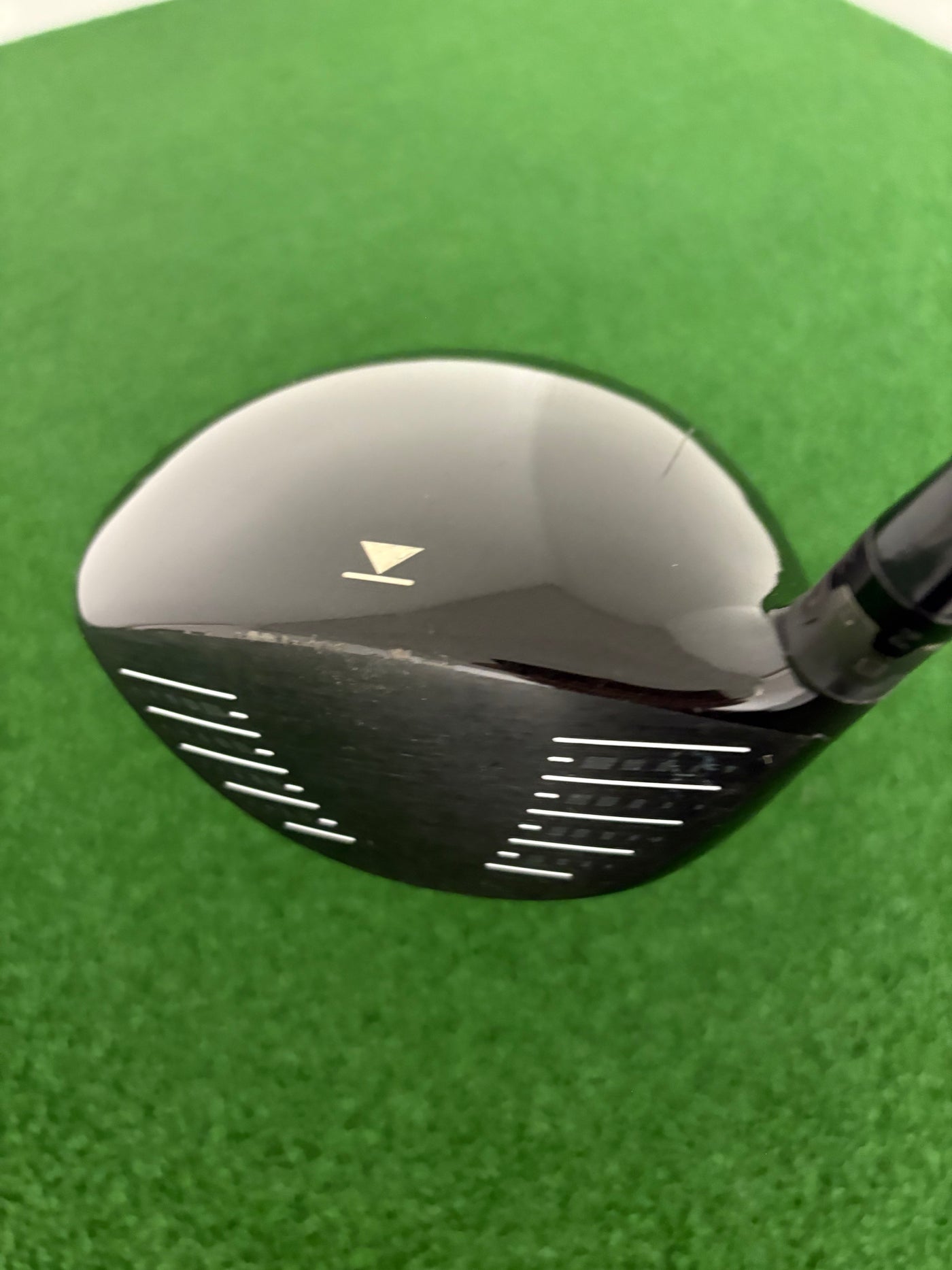 Titleist 913D3 9.5* (Stiff)