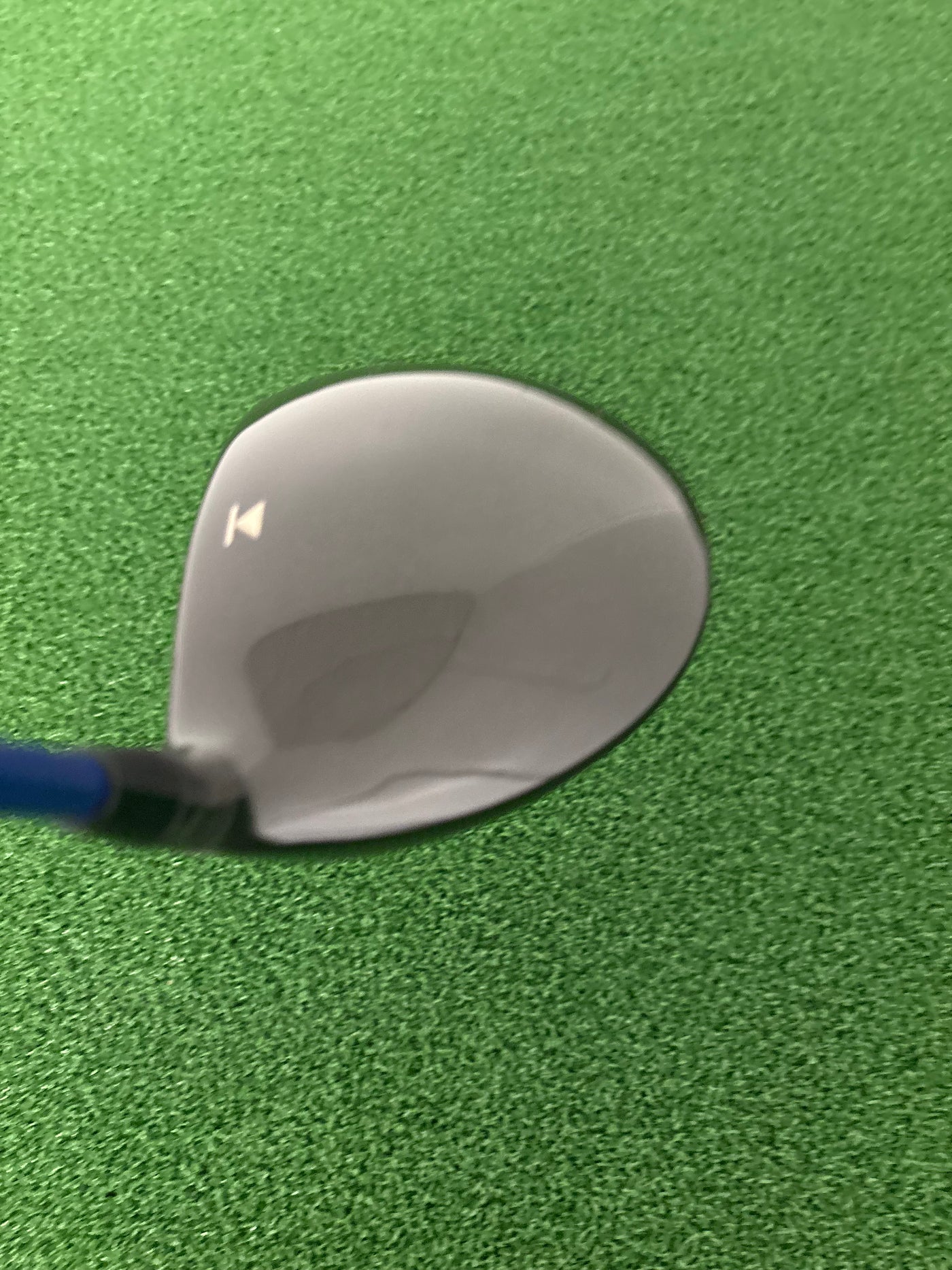 Titleist 913D3 9.5* (Stiff)