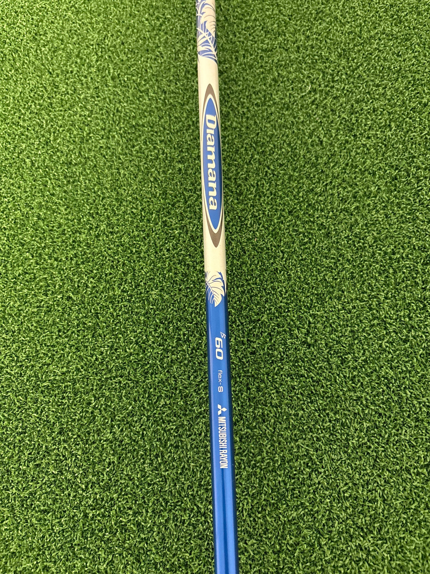 Titleist 913D3 9.5* (Stiff)