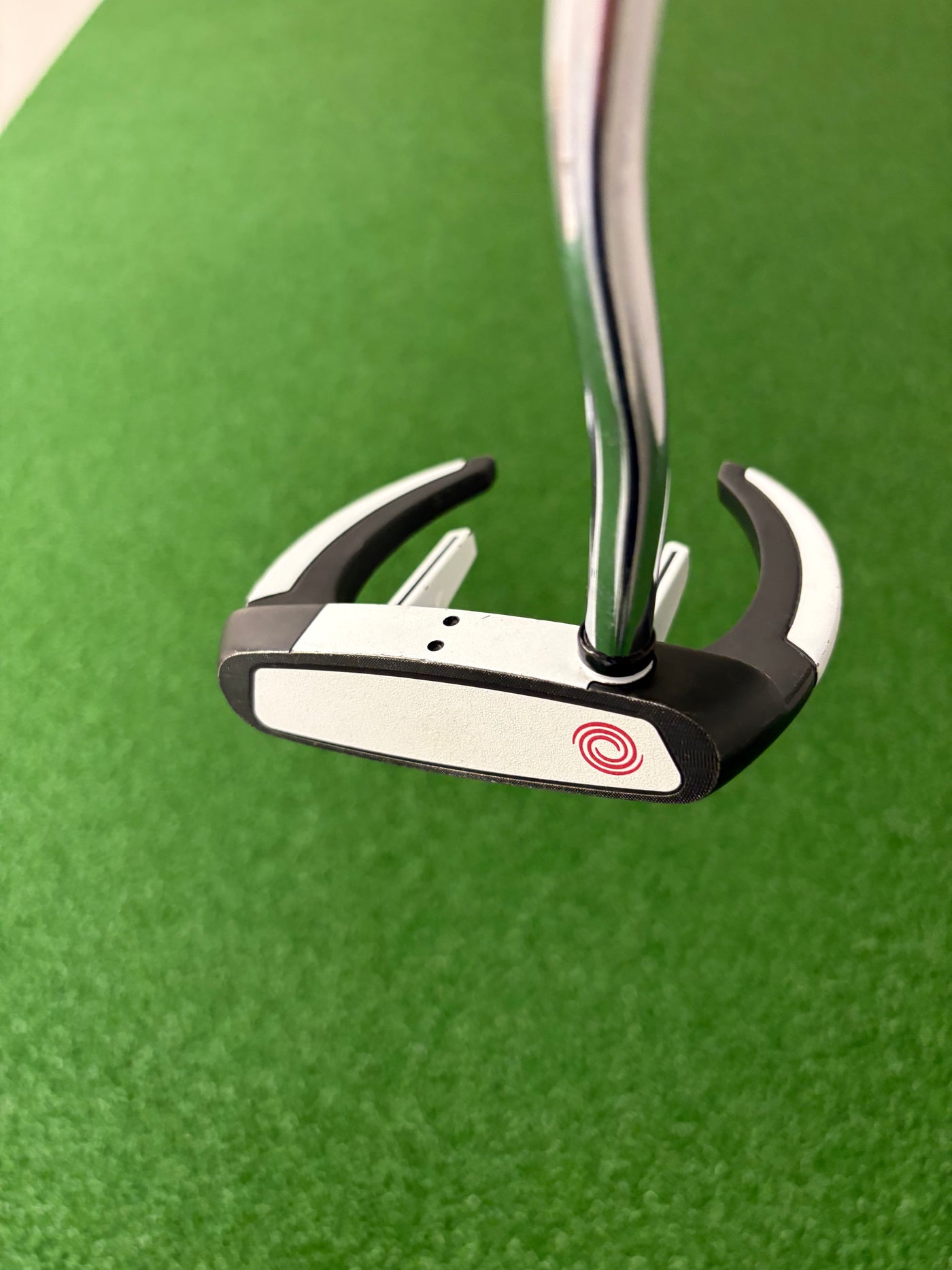 Odyssey Versa Sabertooth (33")