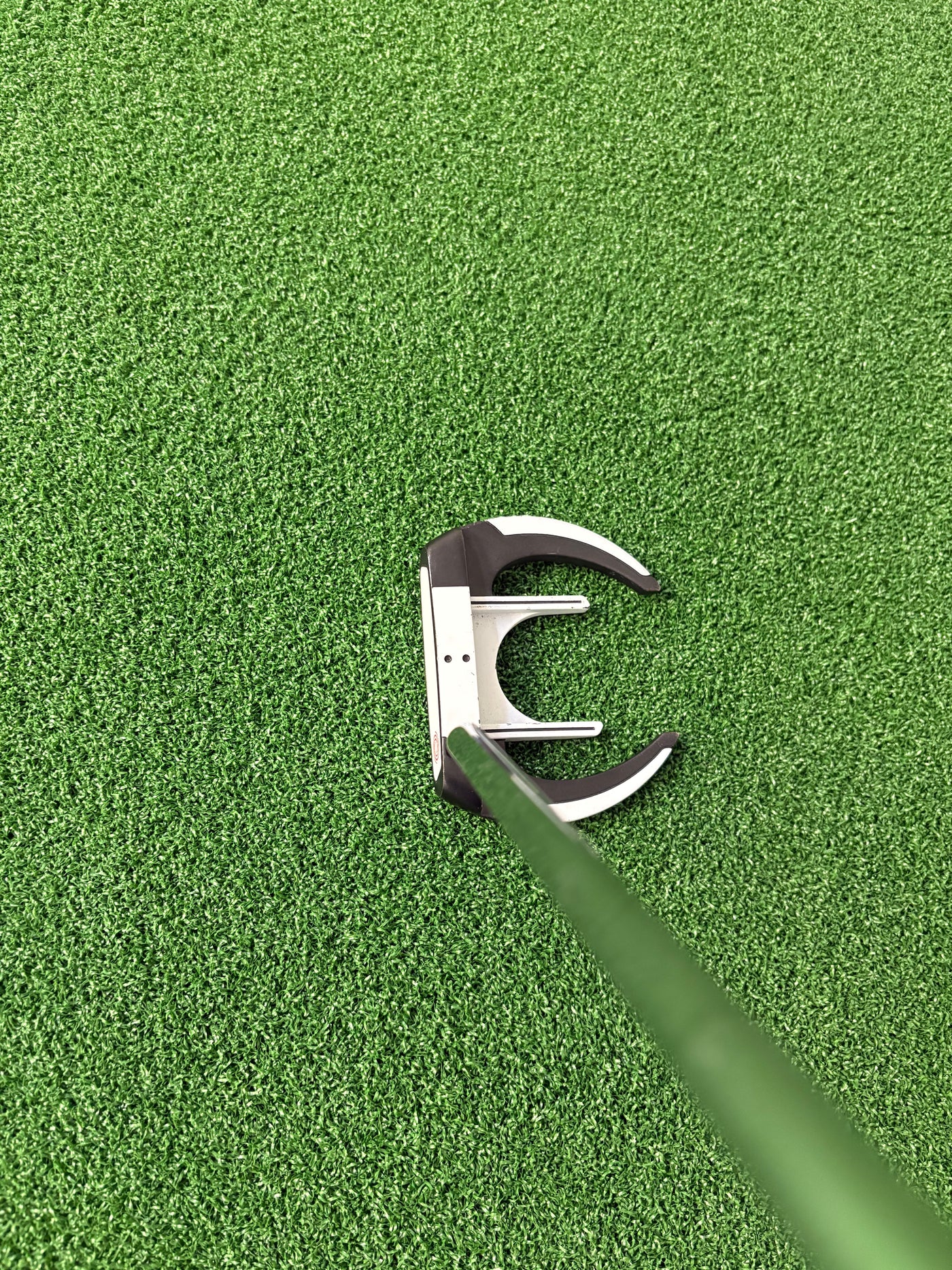 Odyssey Versa Sabertooth (33")