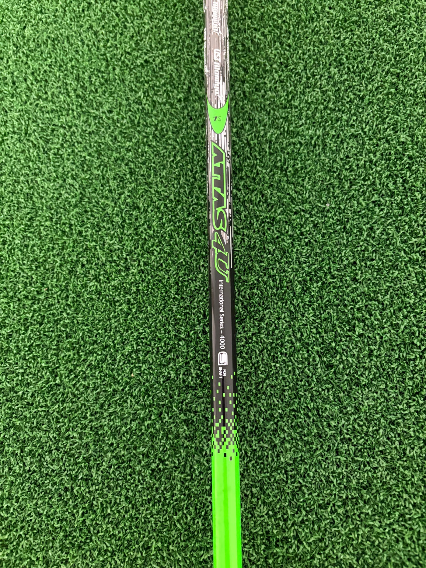 Taylormade R1 1 Wood (Stiff)