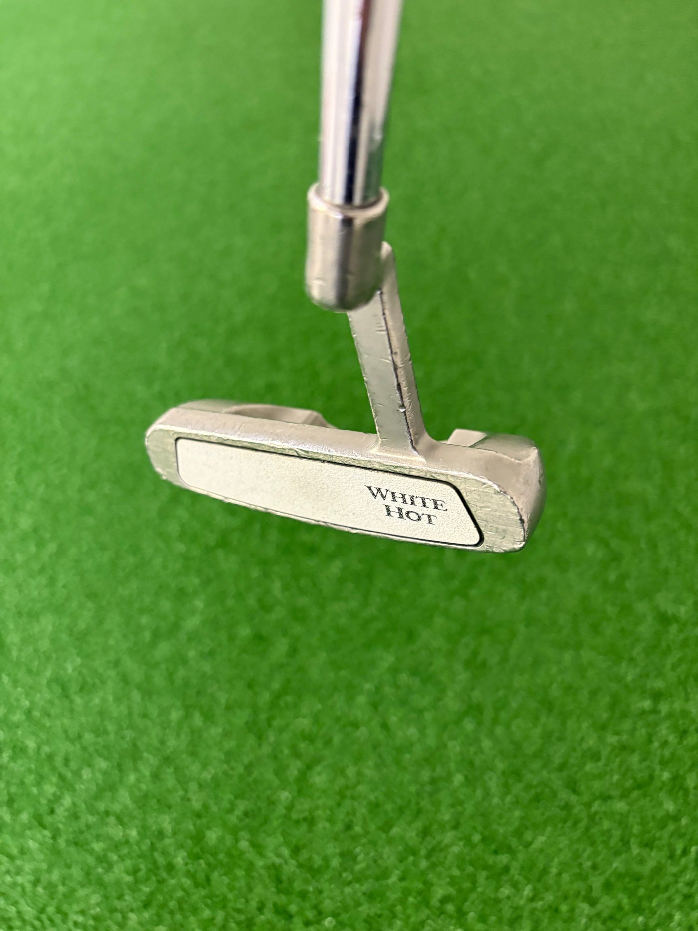 Odyssey White Hot #4 (34")