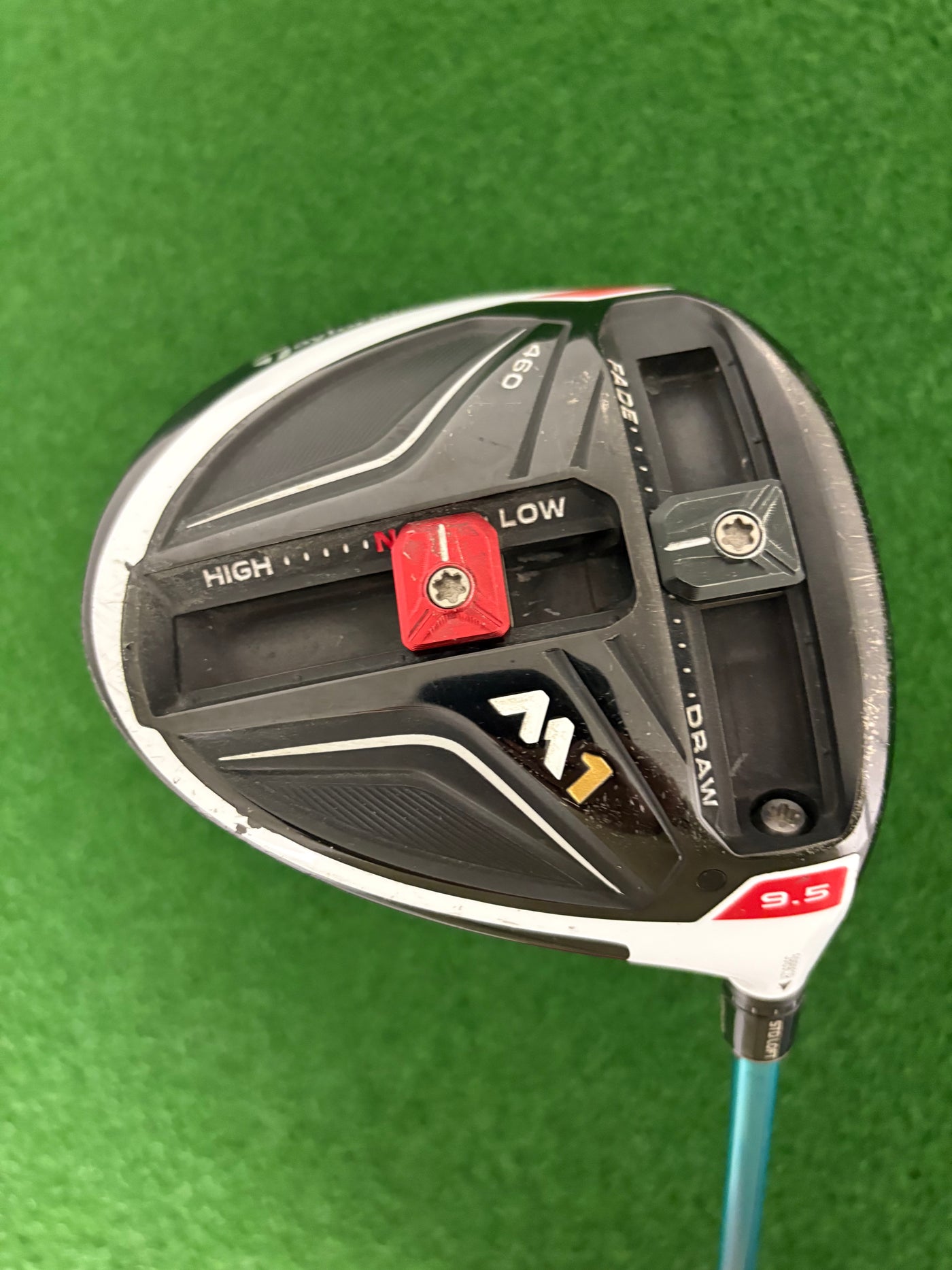 Taylormade M1 460 9.5* (Stiff)