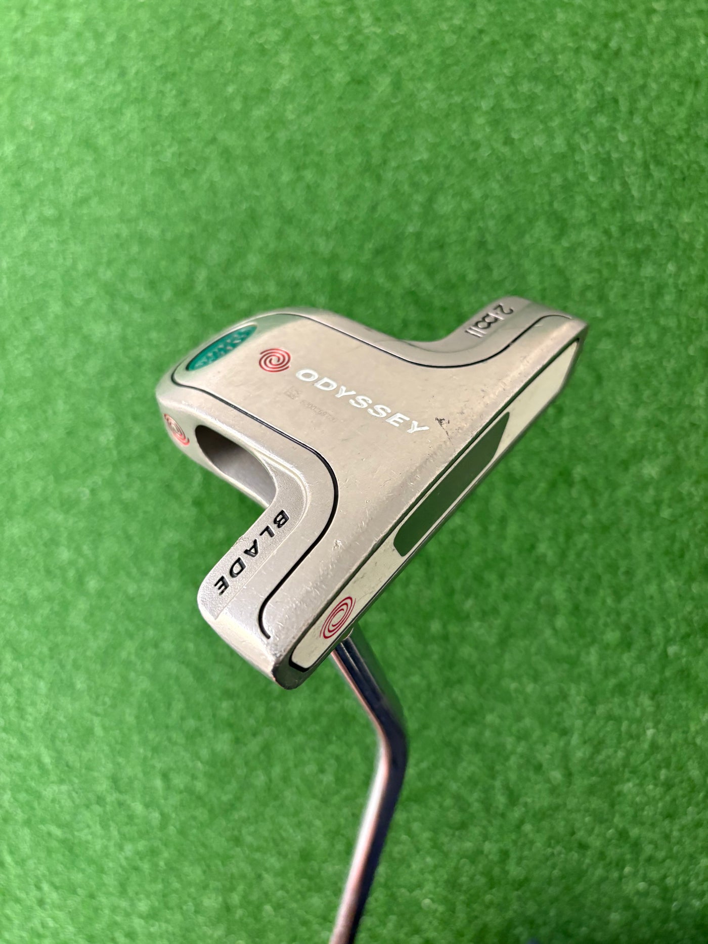 Odyssey White Steel 2-Ball Blade (34")